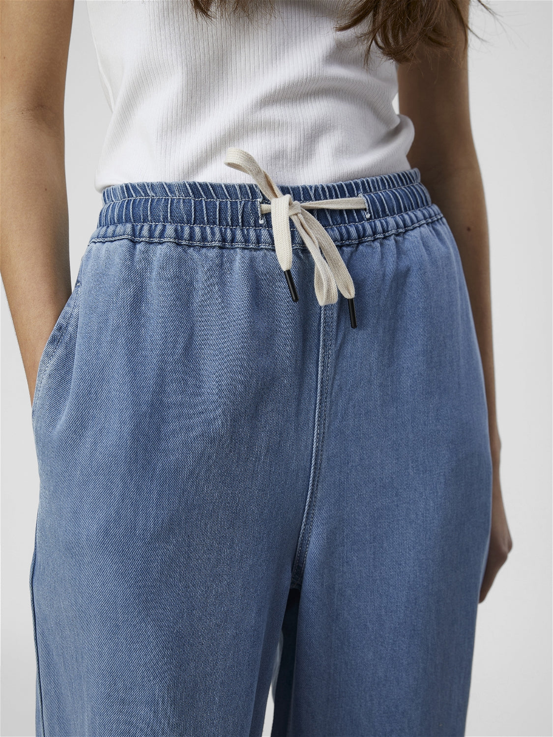 Fran Denim Pants (Light Blue)