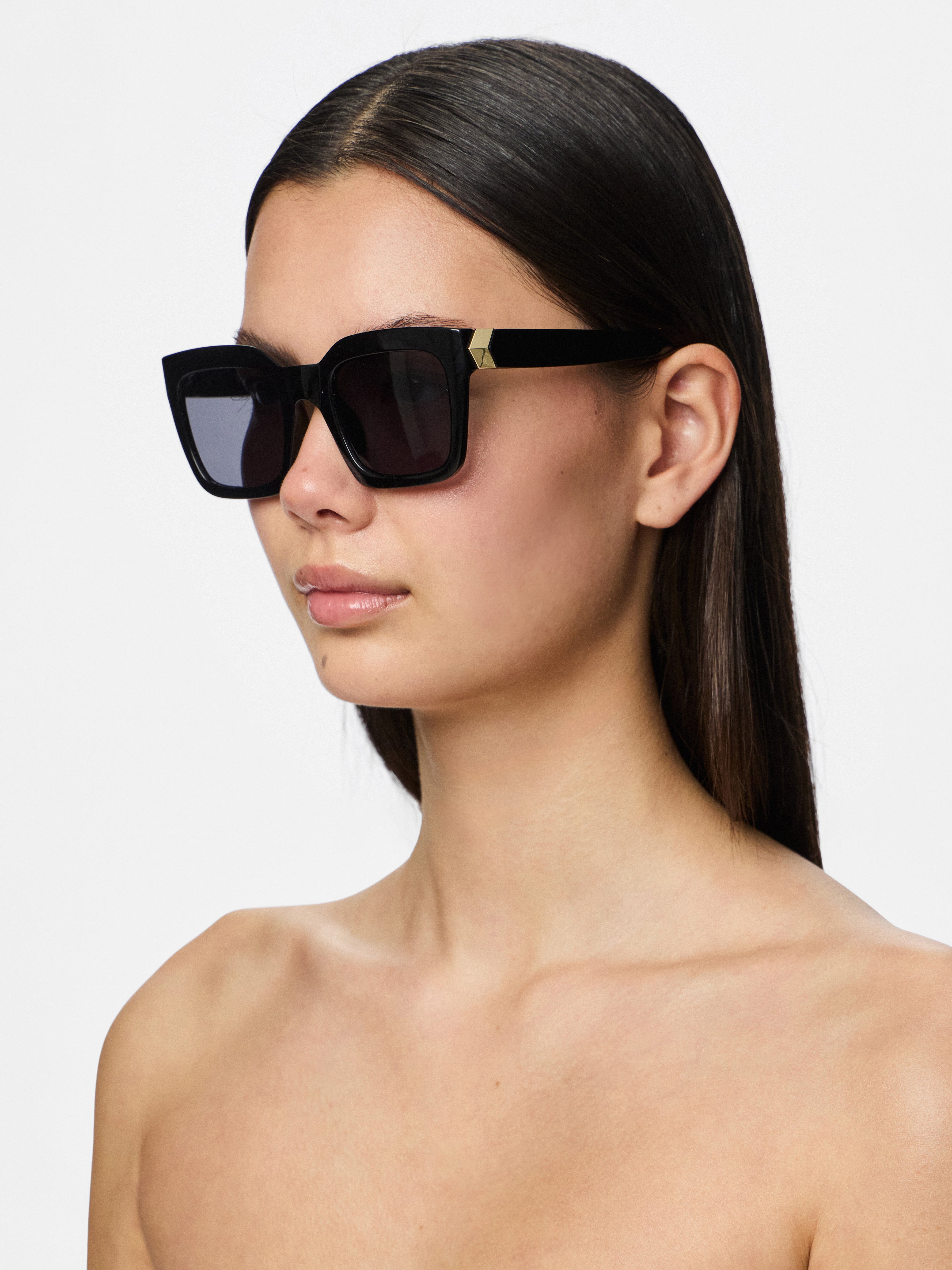 Bella Sunglasses (Black)