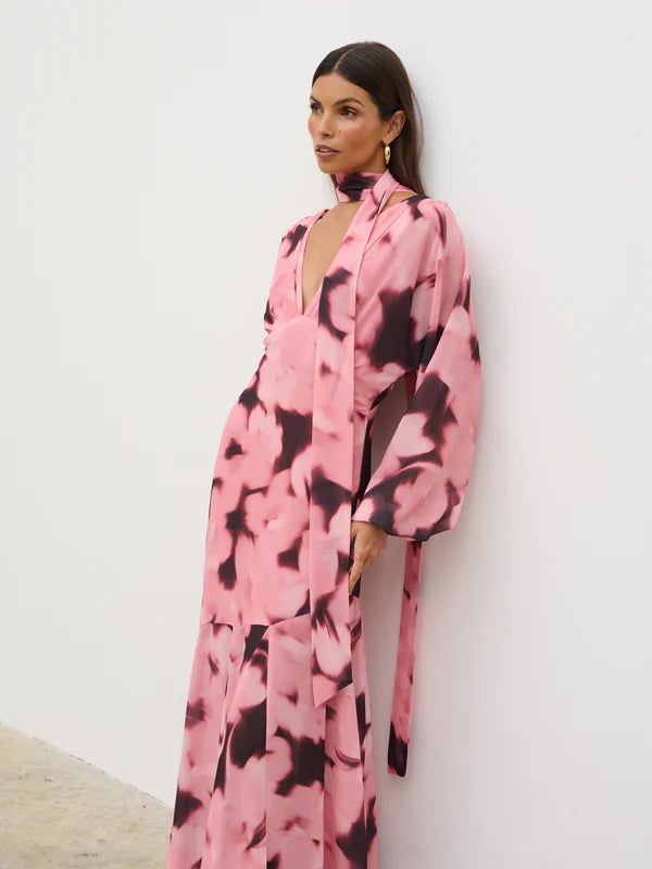 Petula Batwing Scarf Maxi Dress (Blush Watercolour)