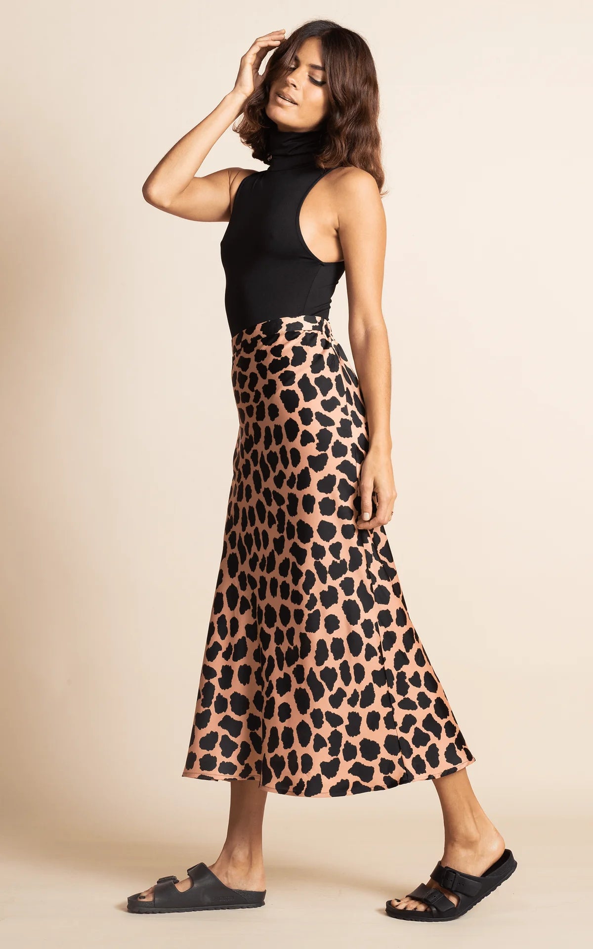 RENZO SKIRT (BEIGE CLOUD)