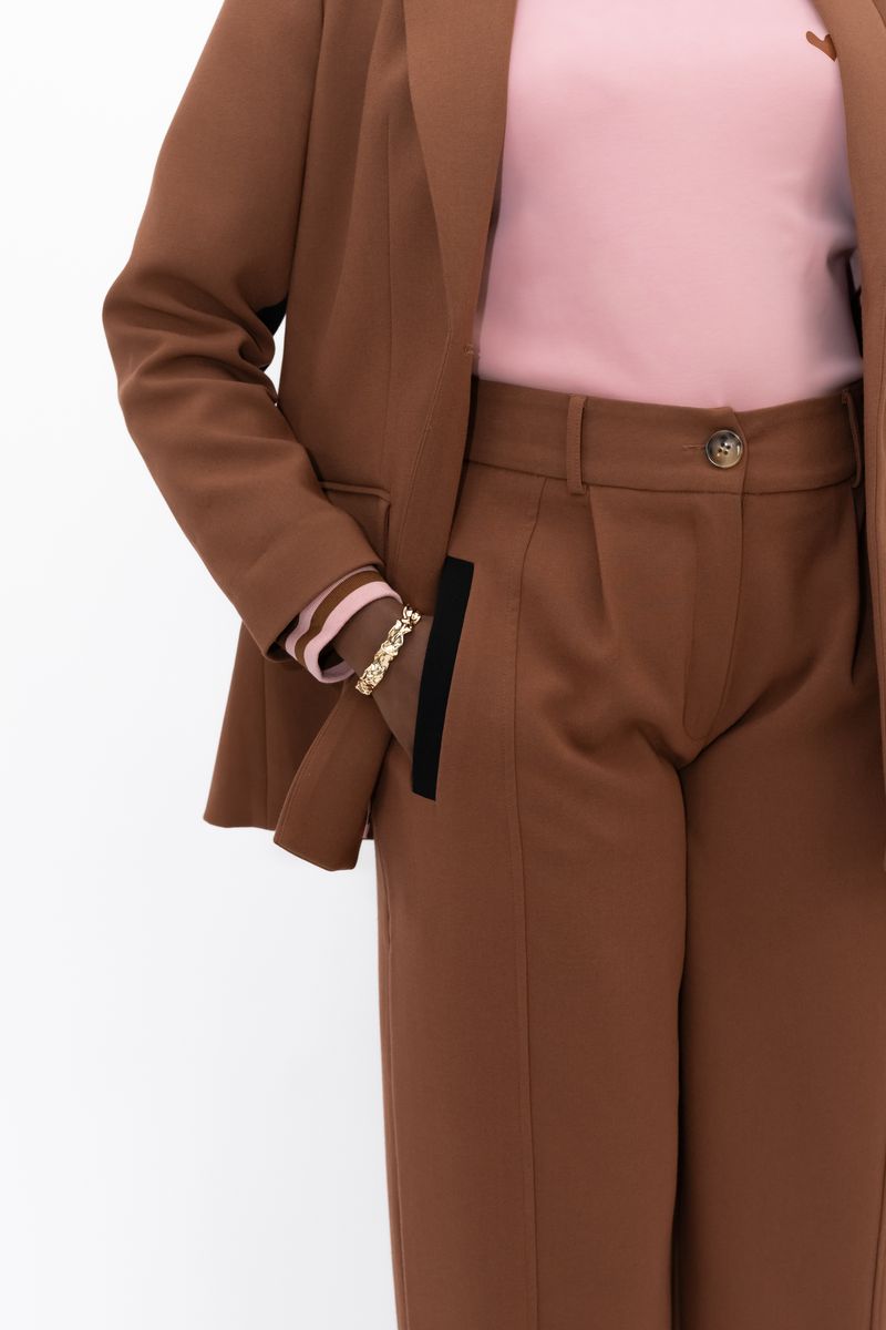 Selene Barrel Leg Trousers (Brown)