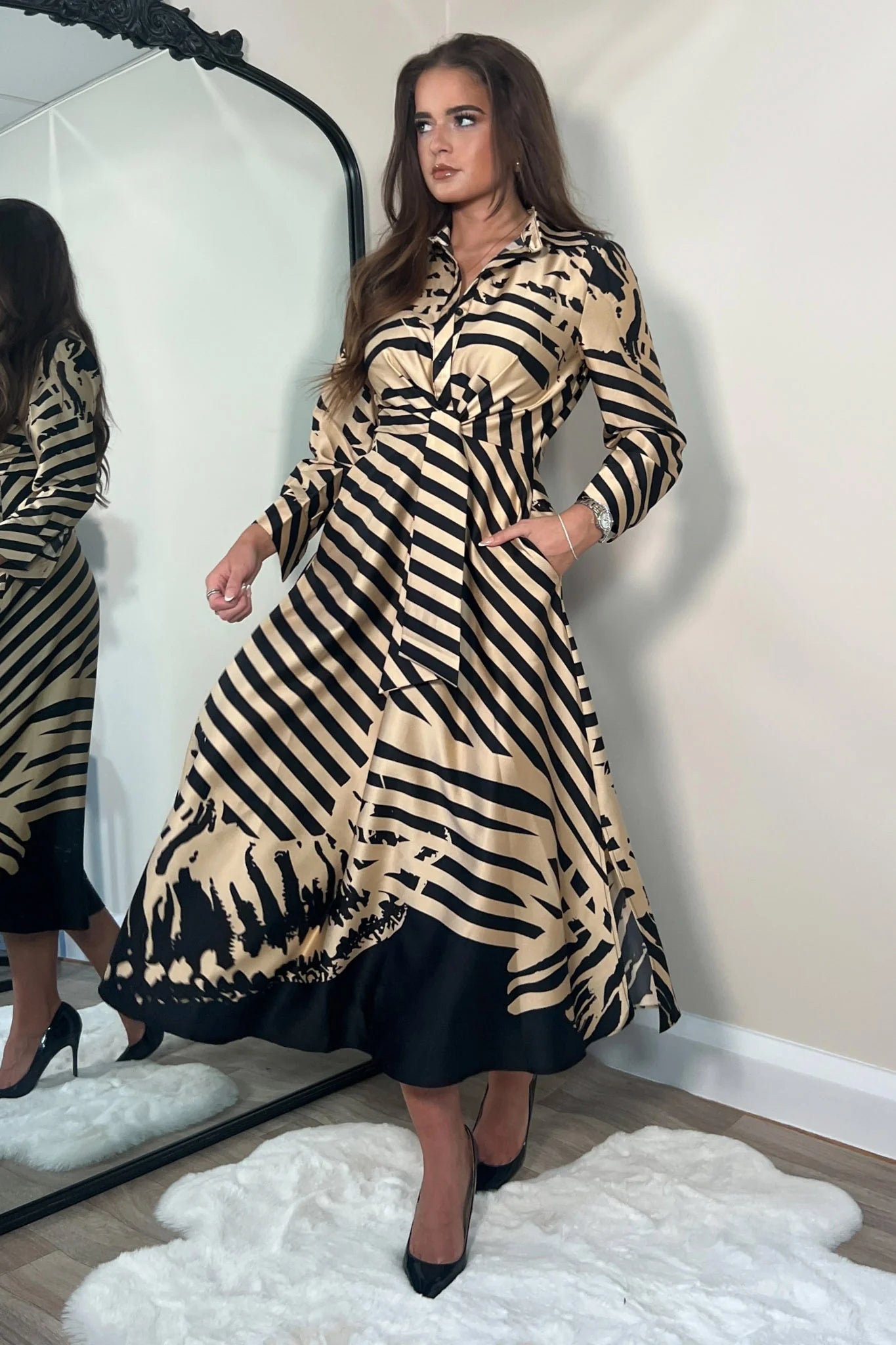 ISABELLA STRIPE PRINT TIE FRONT DRESS