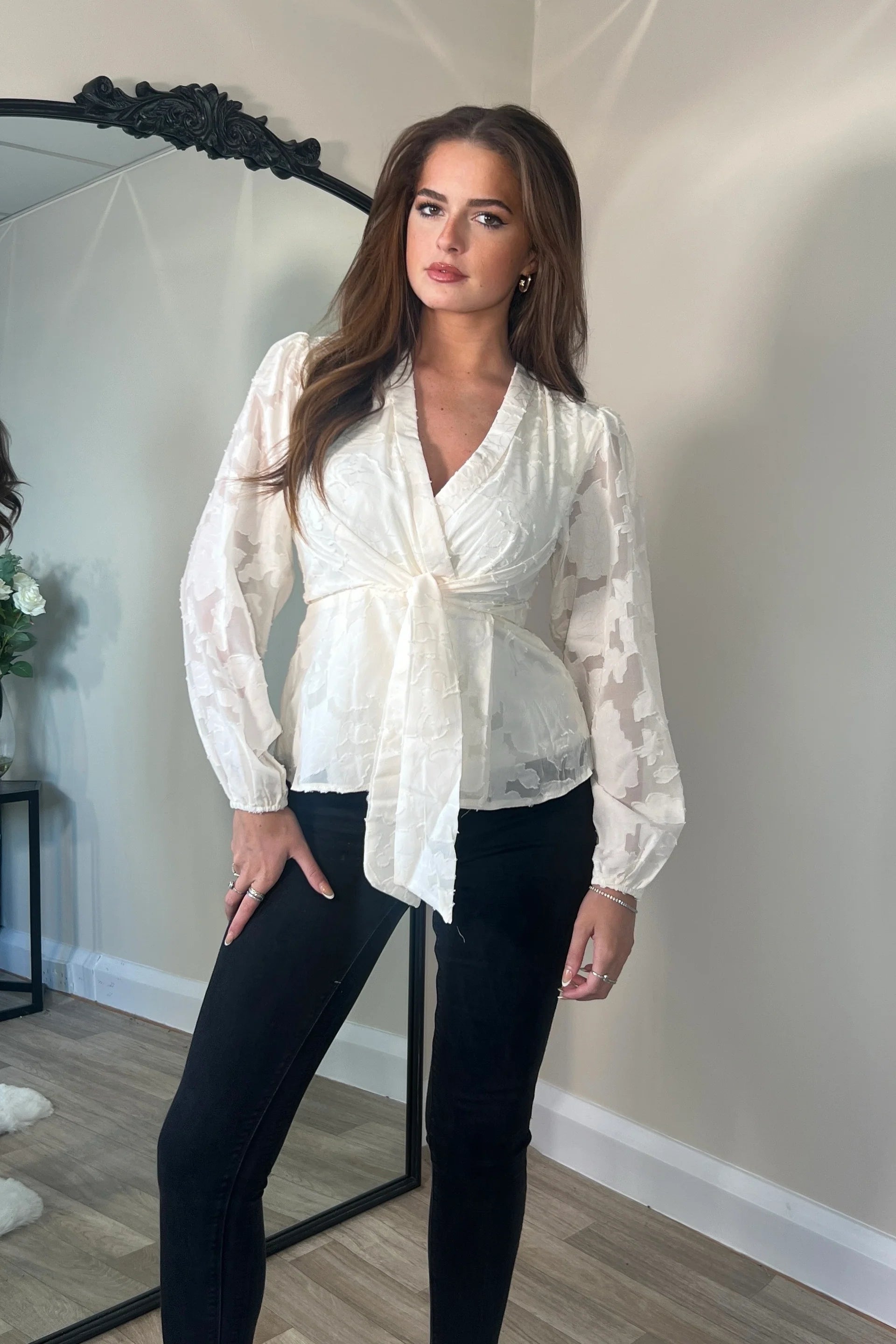 BROOKE WRAP TIE TOP (BURNOUT CREAM)