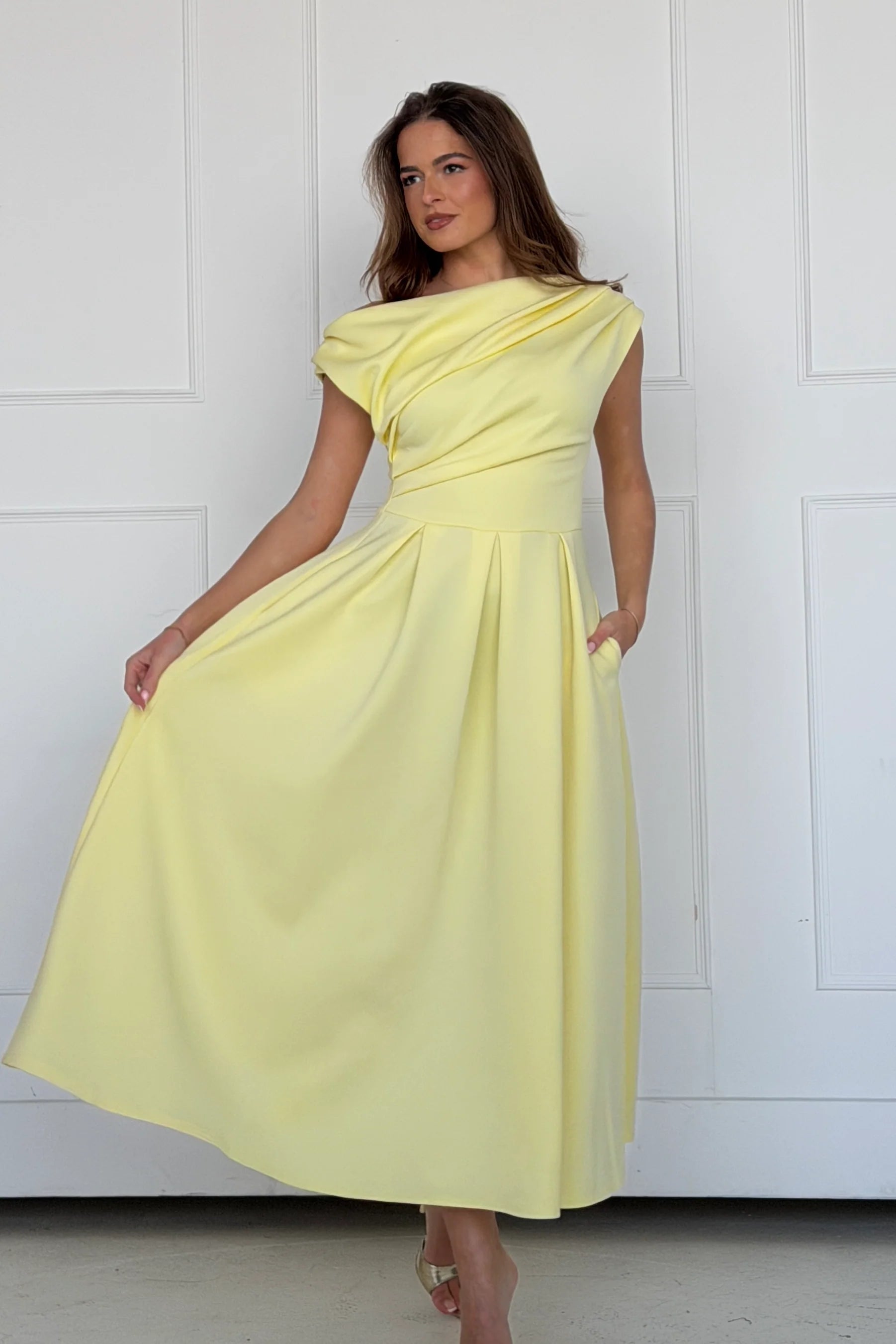 knee length dresses for ladies Blue Garden Tapestry Embroidered Long Sleeve Midi Dress main image 1