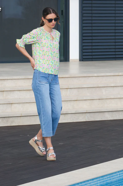 Teddie Crop Jean (Ice Blue)