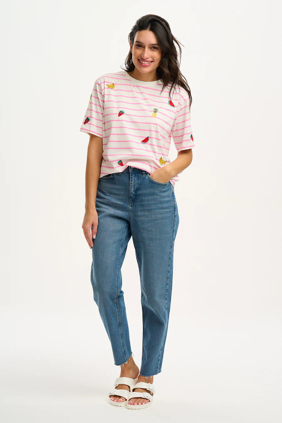 Kinsley Relaxed T-Shirt (Off White/Pink Fruit)