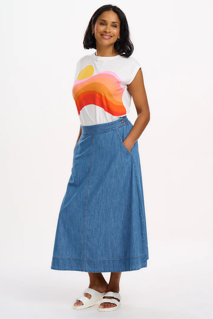 Chrissy Relaxed Tank T-Shirt (Off-White/Sunset Waves)