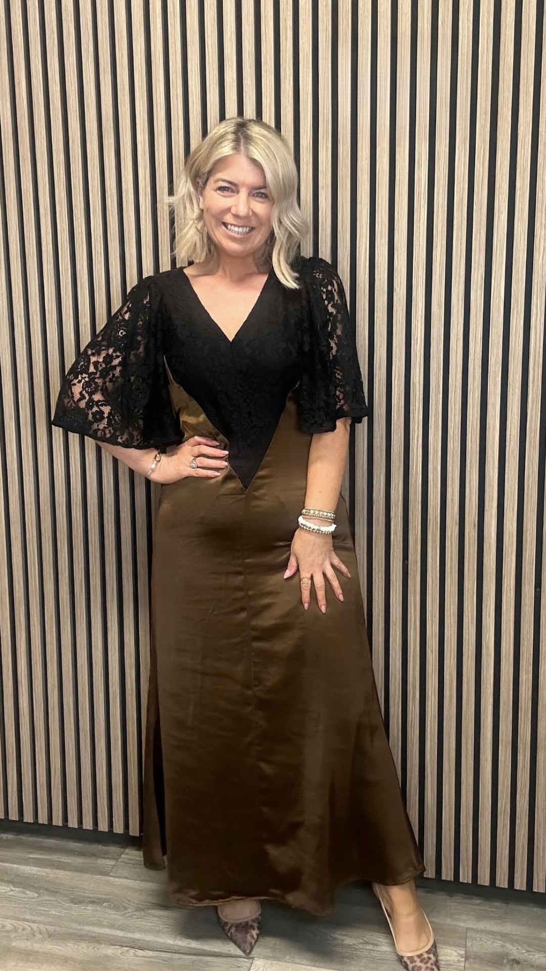 Kabi Lace Detail Midi Dress (Coffee Bean/Black)