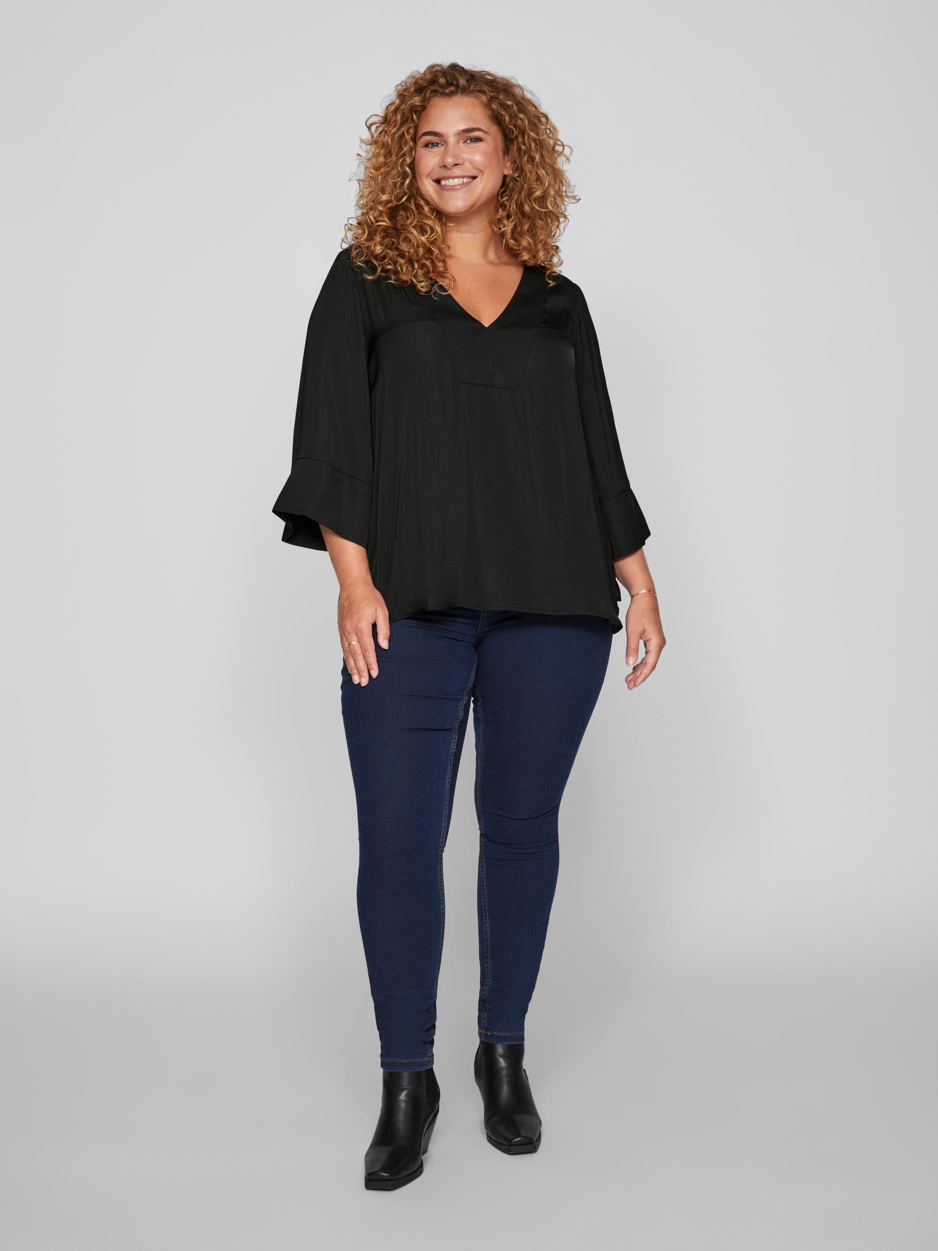 DREAMY V-NECK TOP (BLACK)