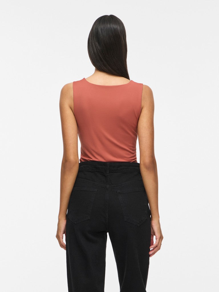 Kennza O-Neck Tank Top (Marsala)