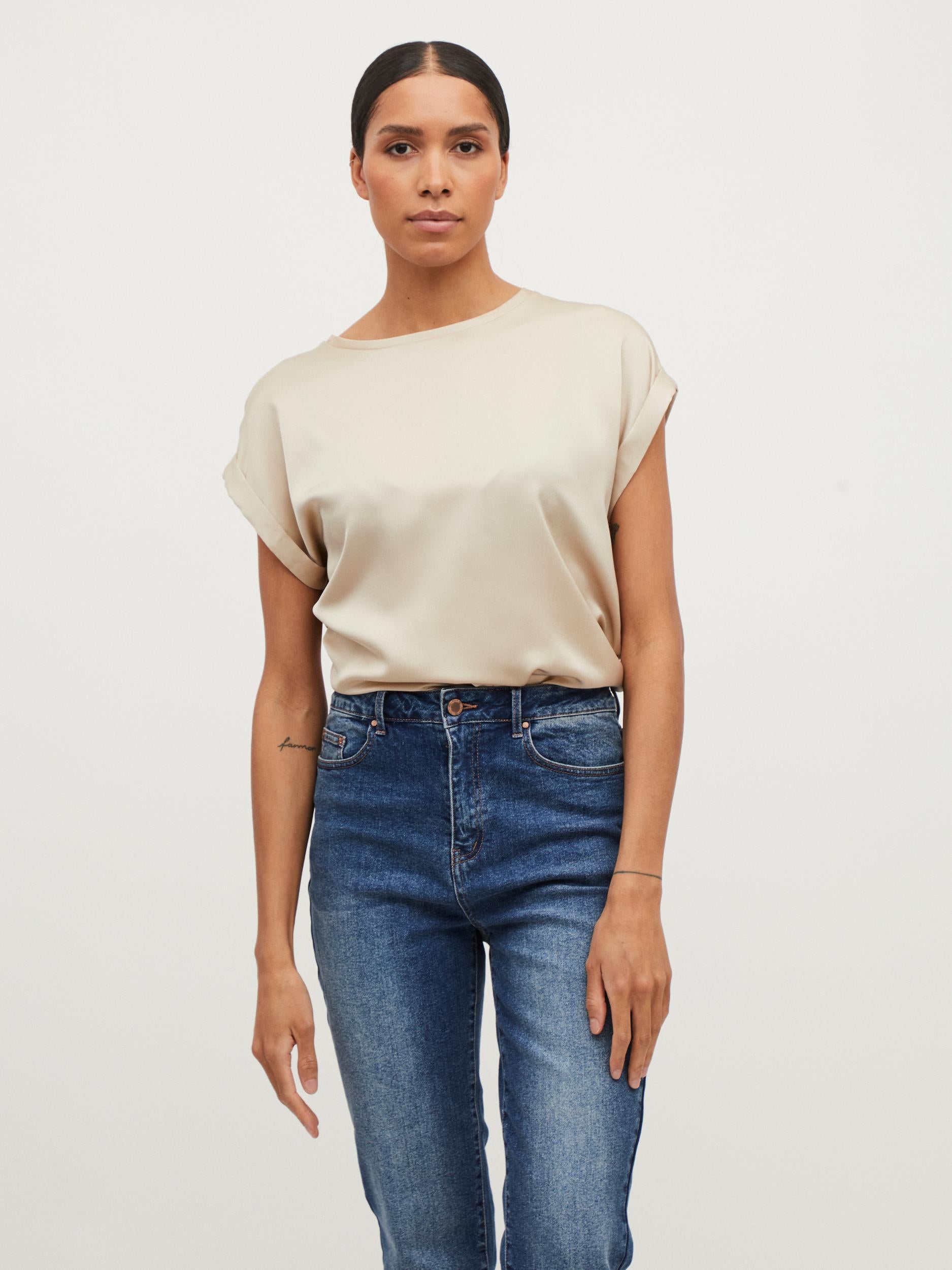 Elle Satin Top (Cement)