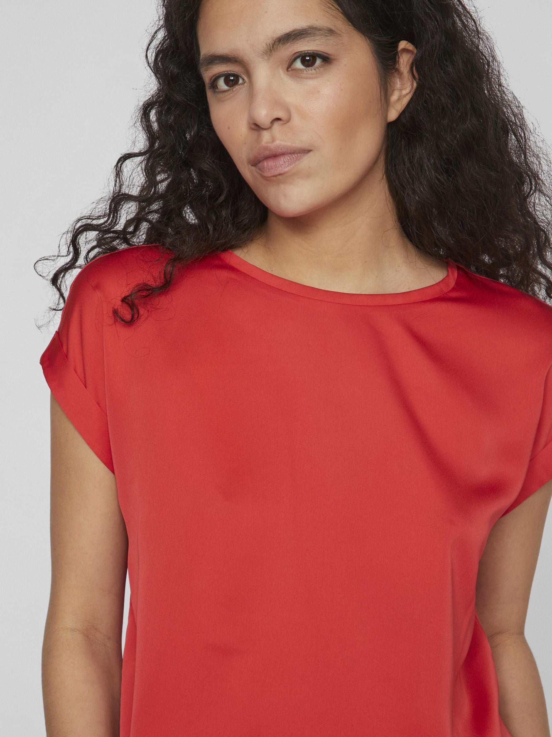 Elle Satin Top (Poppy Red)