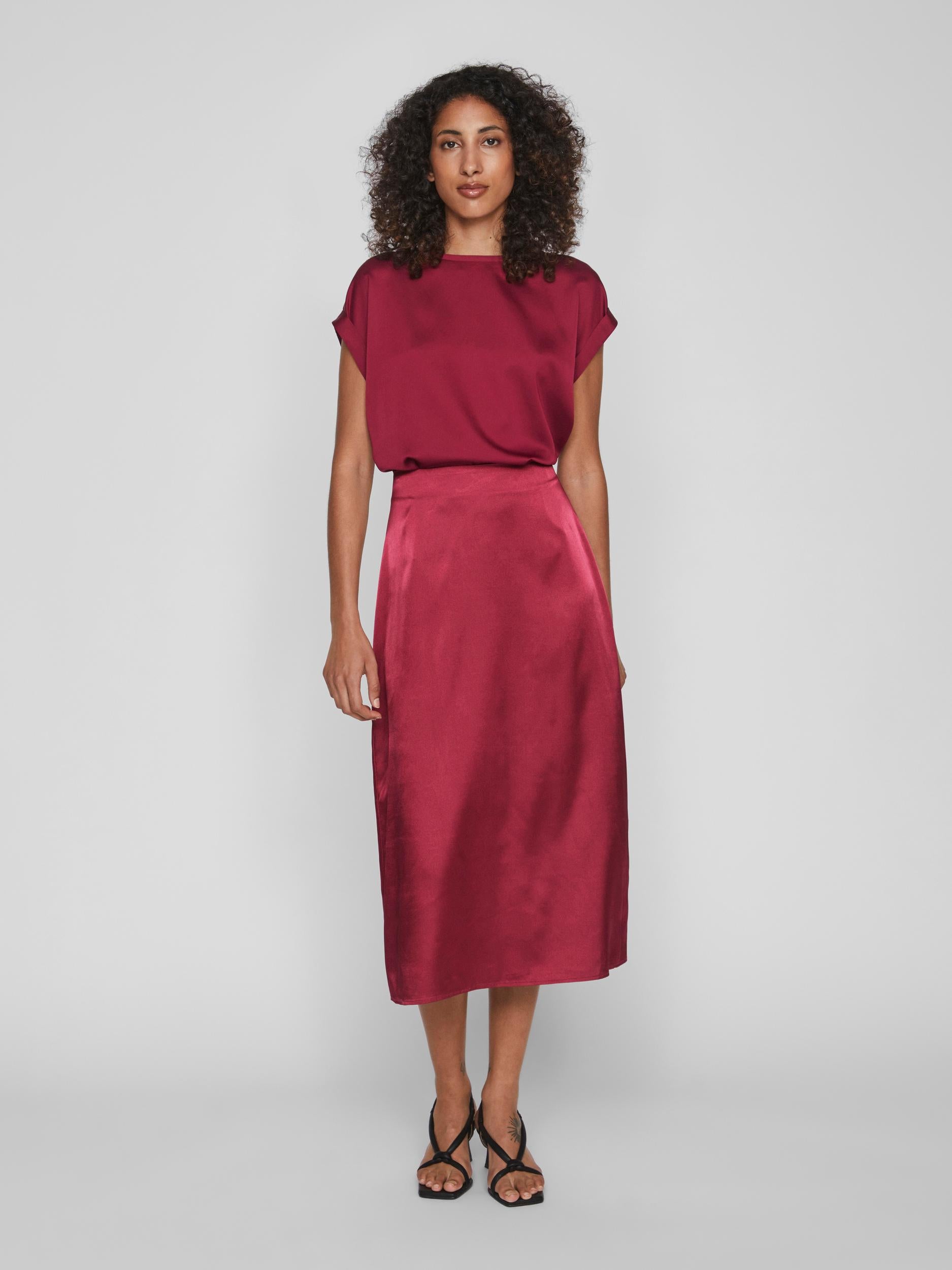ELLE SATIN TOP (BEET RED)