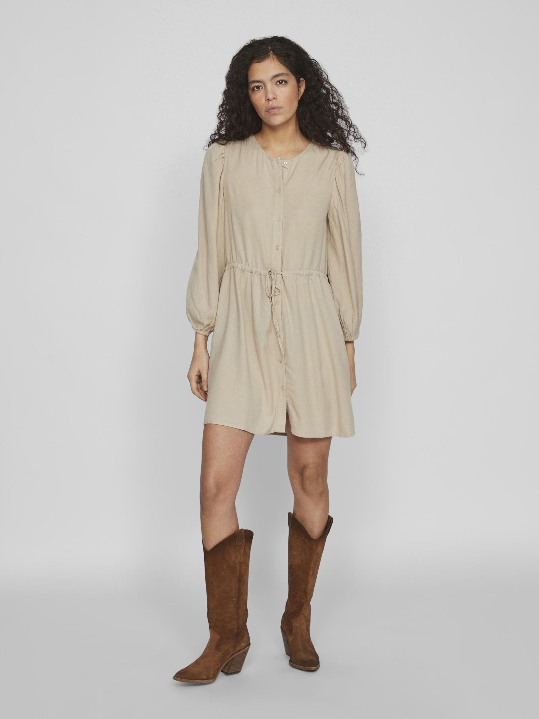 Pricilla O-Neck 7/8 Dress (Beige)