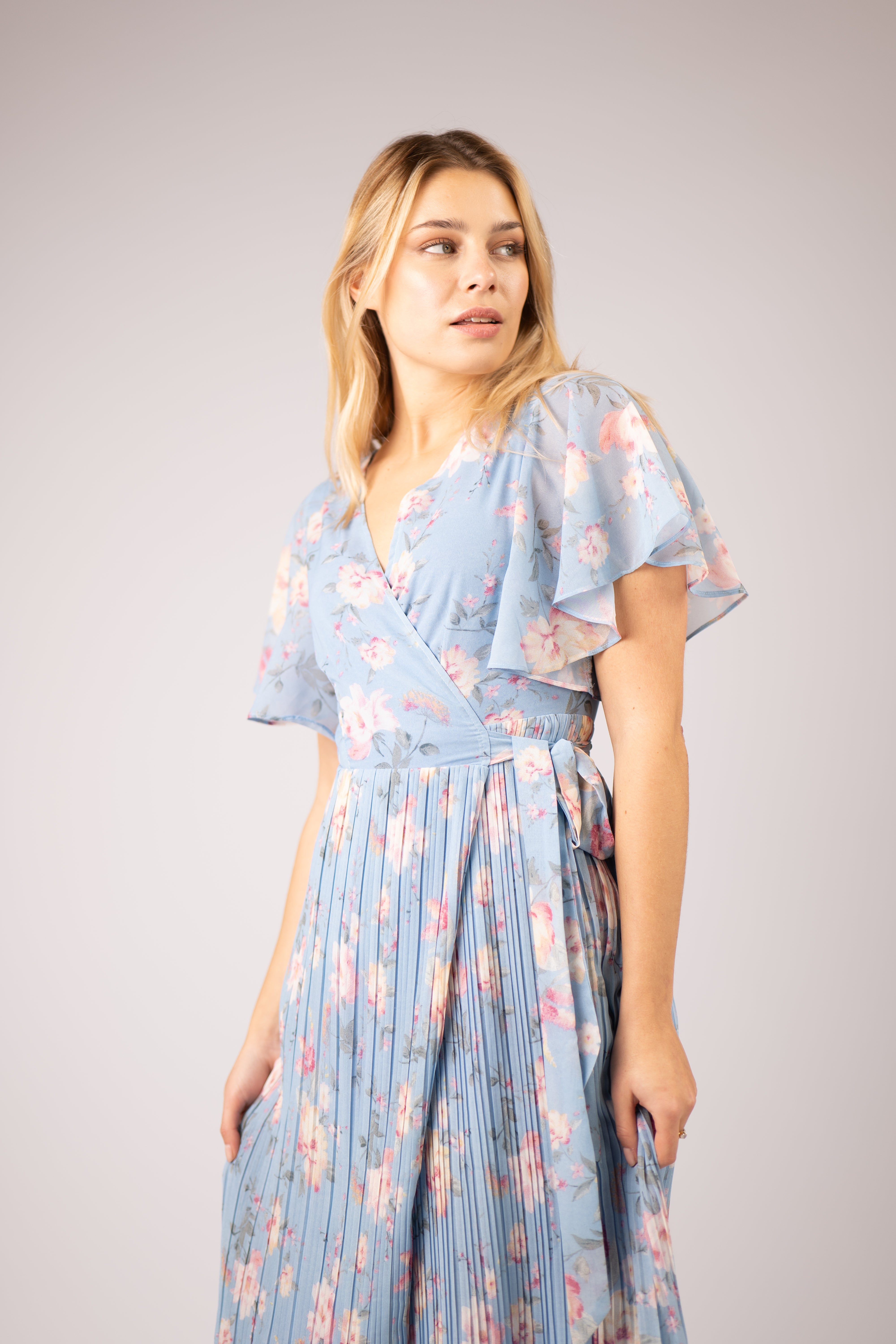 SUZI PLEATED LONG WRAP DRESS (BLUE)