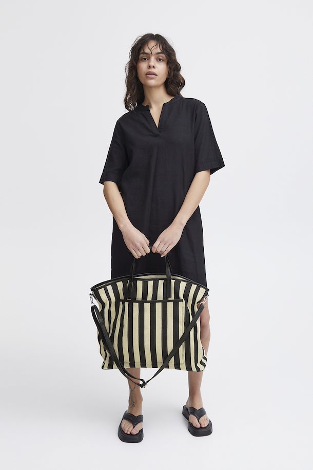 Nurra Holdall Bag (Doeskin/ Black)