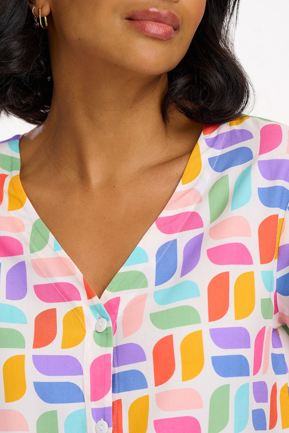 Hatty Shirt (Off White/Curved Geometric)