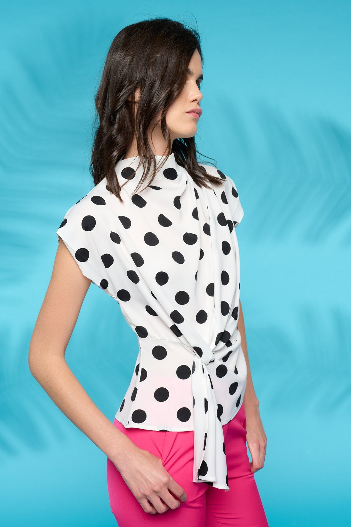 Holly Top (White/Black)