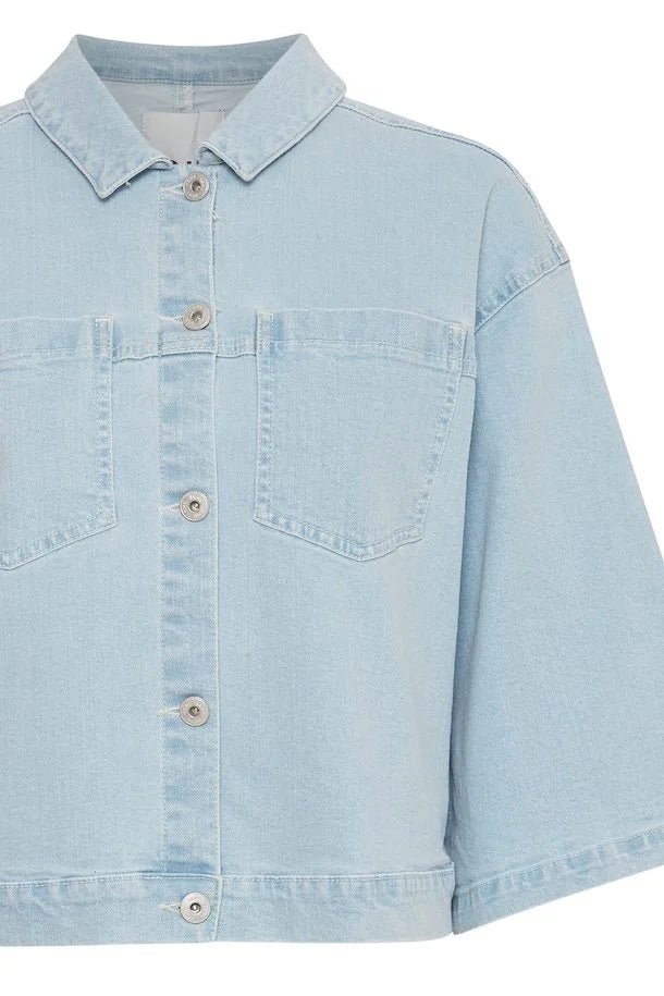 Carley Denim Jacket (Light Blue Wash)