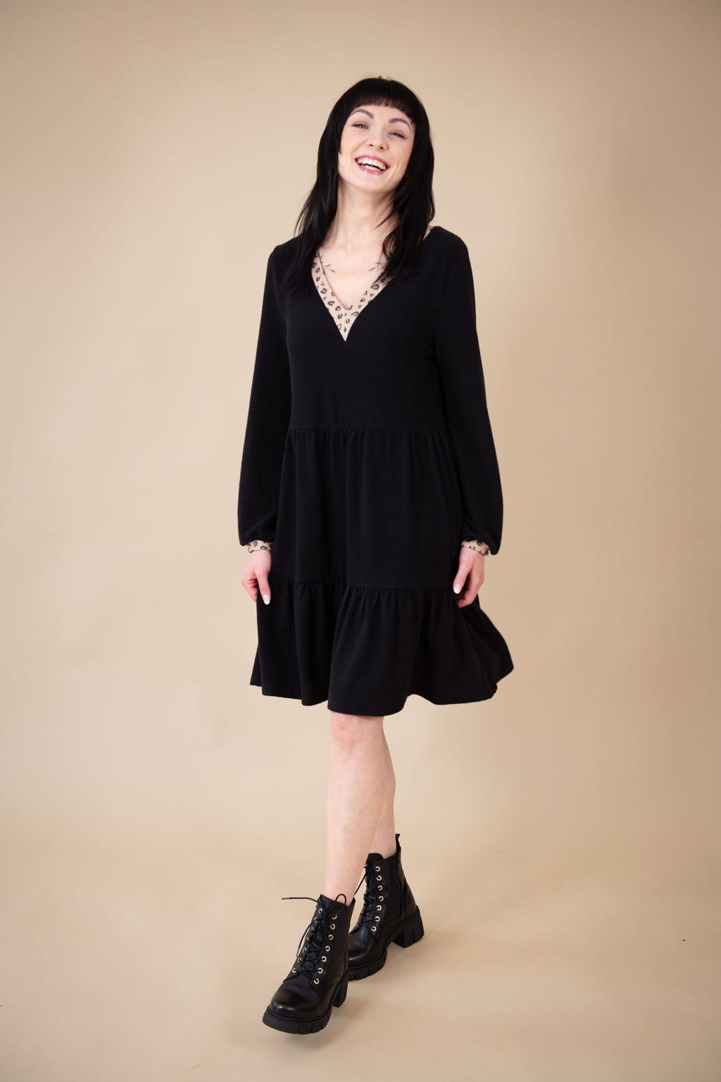 Sadhbh Smock Dress (Black)