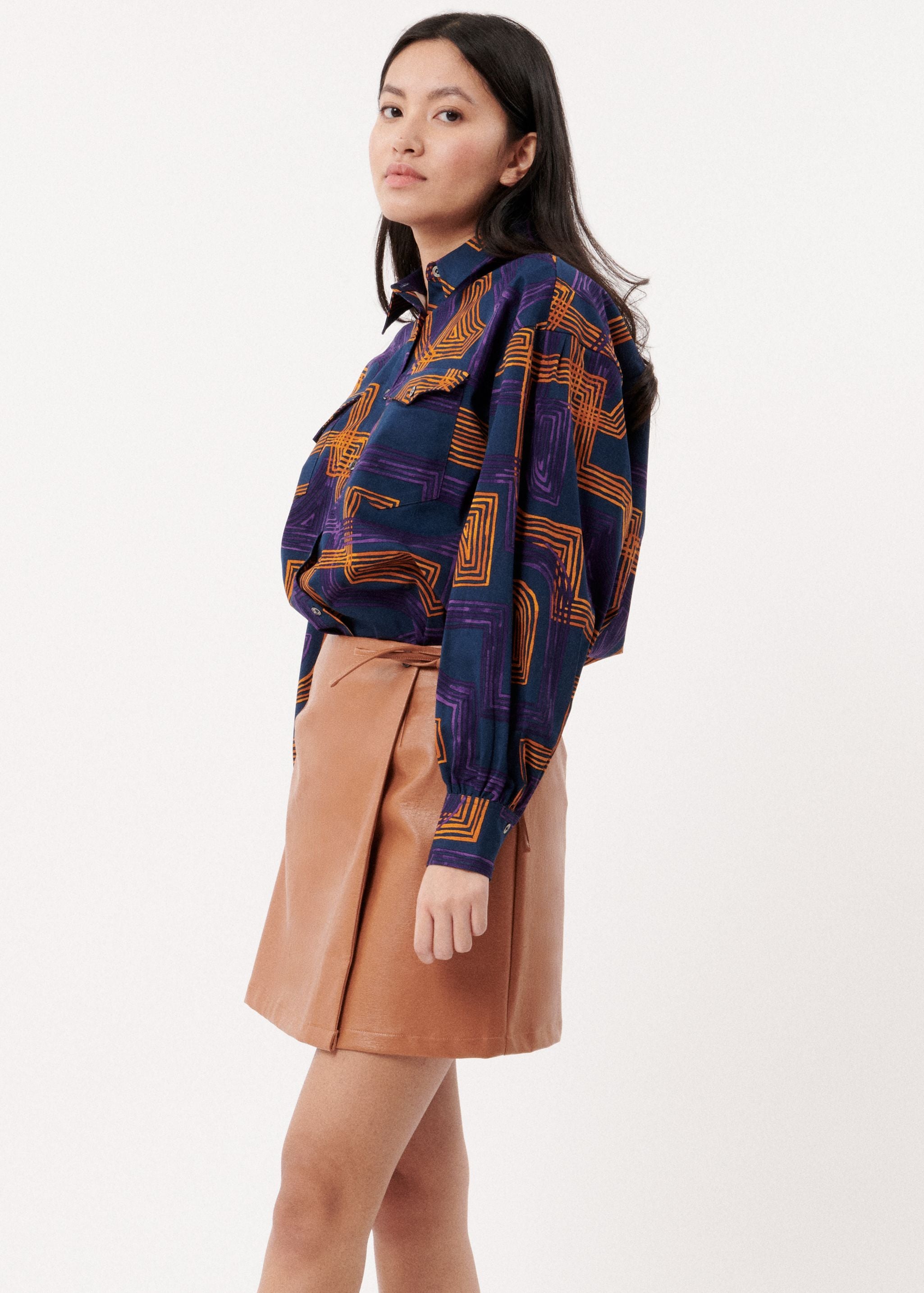 ROMANE FAUX LEATHER SKIRT (CAMEL)