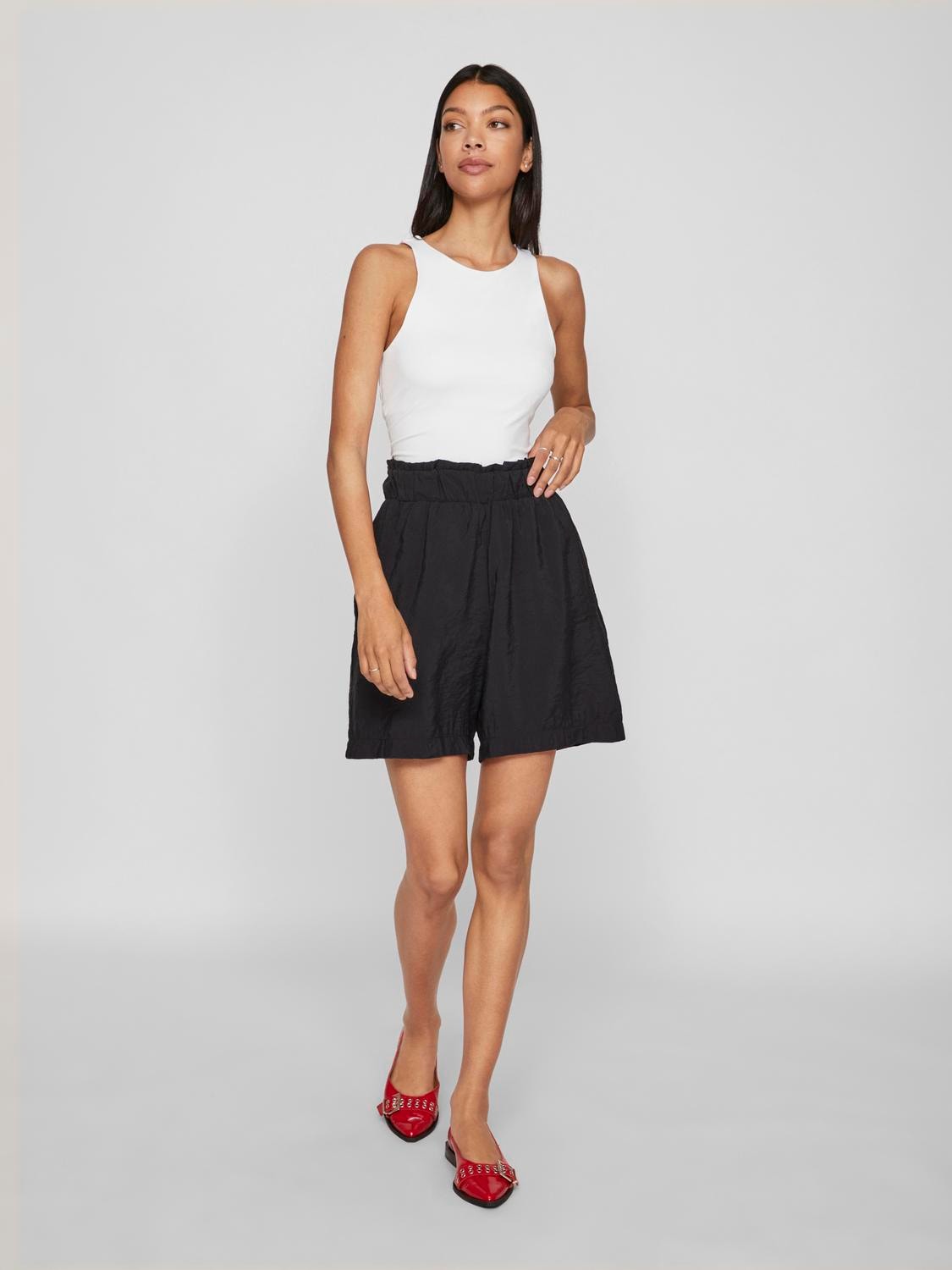 Rumme High Waisted Shorts (Black)