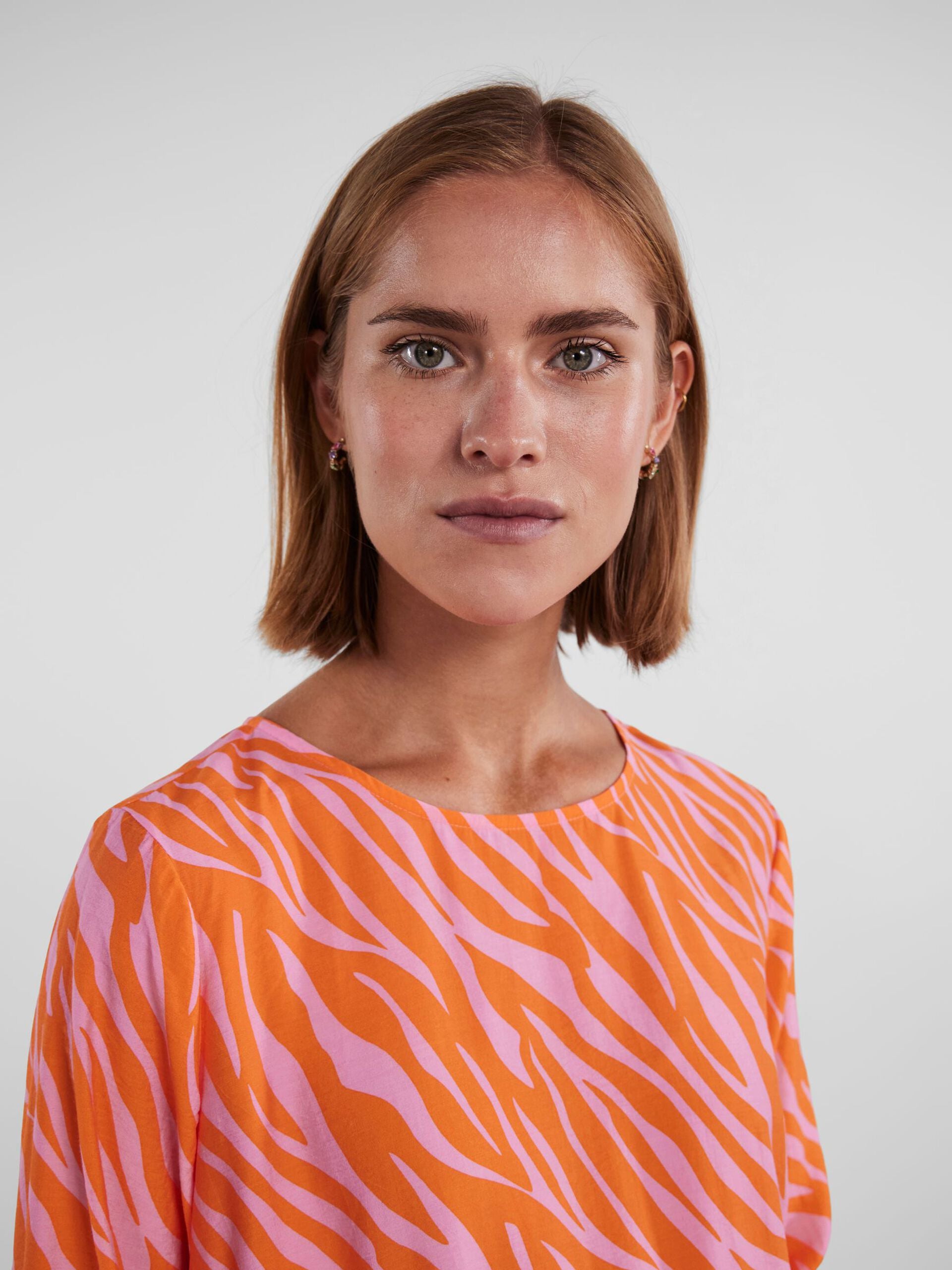 Caura Midi Dress (Begonia Pink)