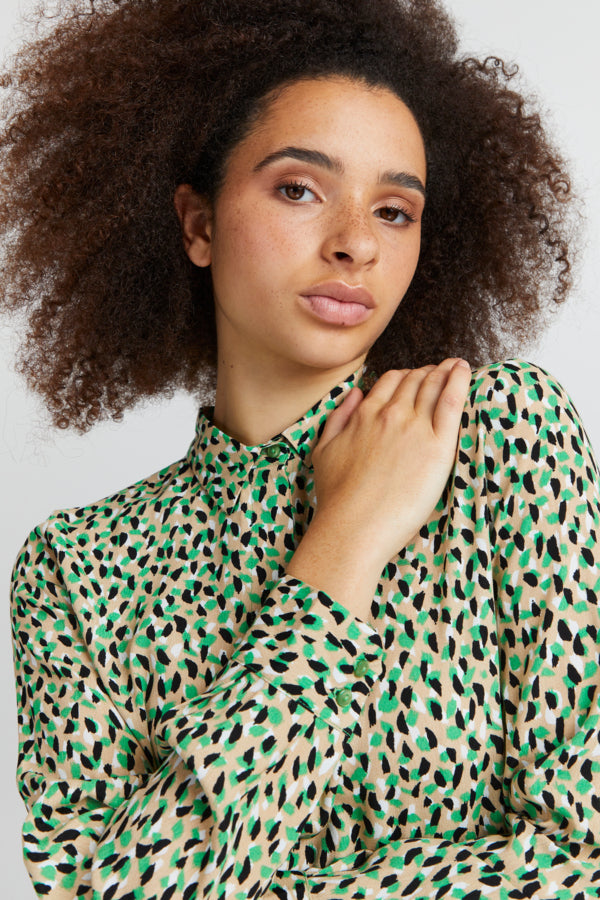 Duna Shirt (Kelly Green)