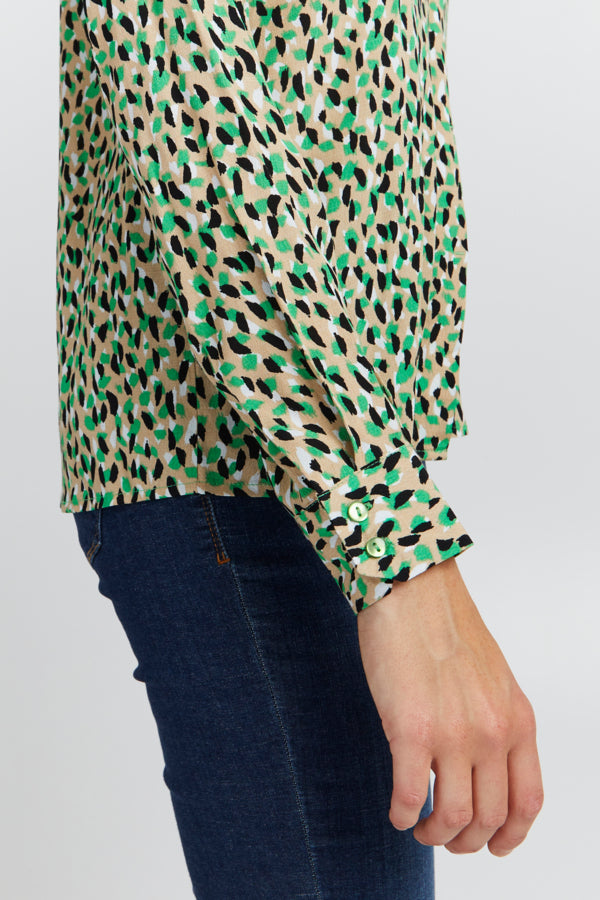 Duna Shirt (Kelly Green)