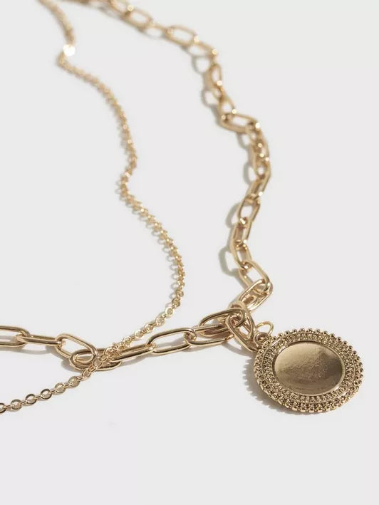 LALA NECKLACE (GOLD)