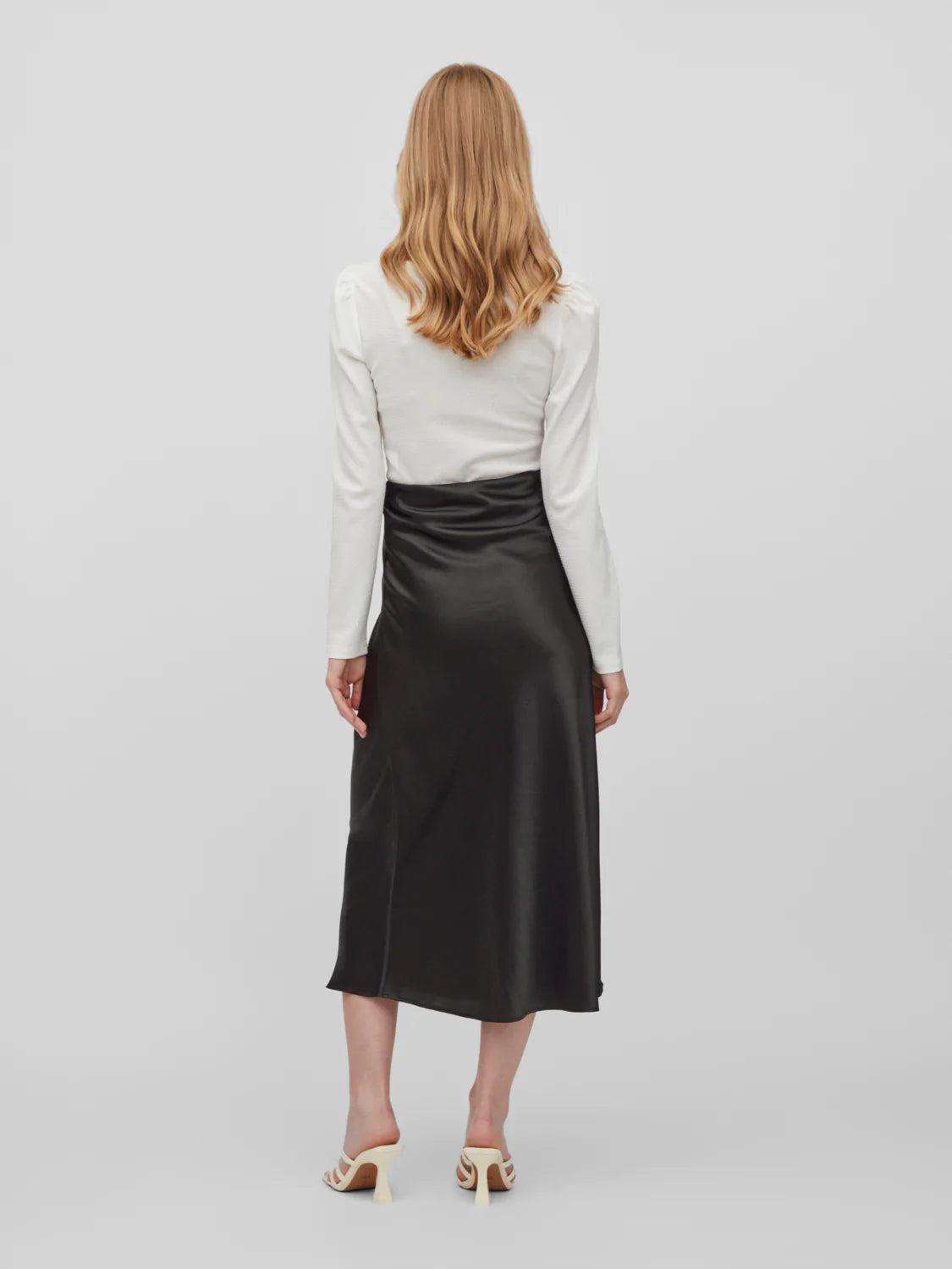 Chadya High Waisted Skirt (Black)