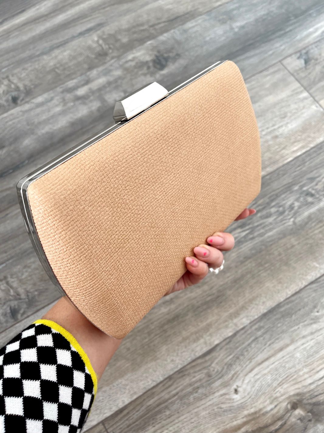 Clara Clutch Bag (2 Colours)