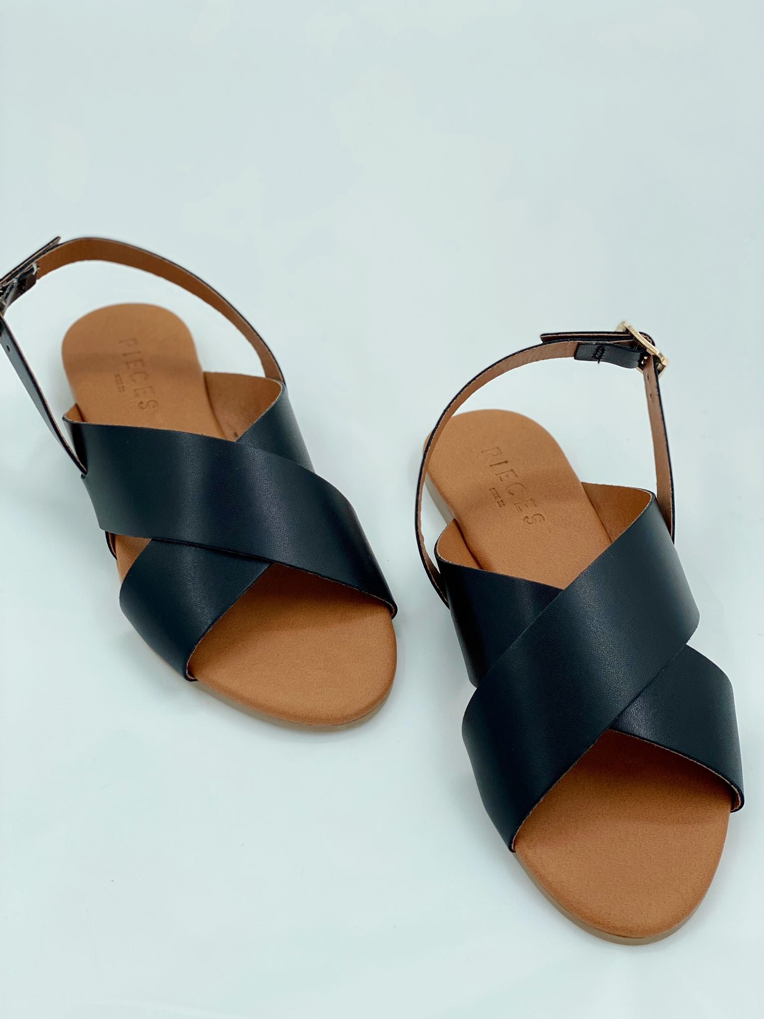Veronica Sandal (Black)
