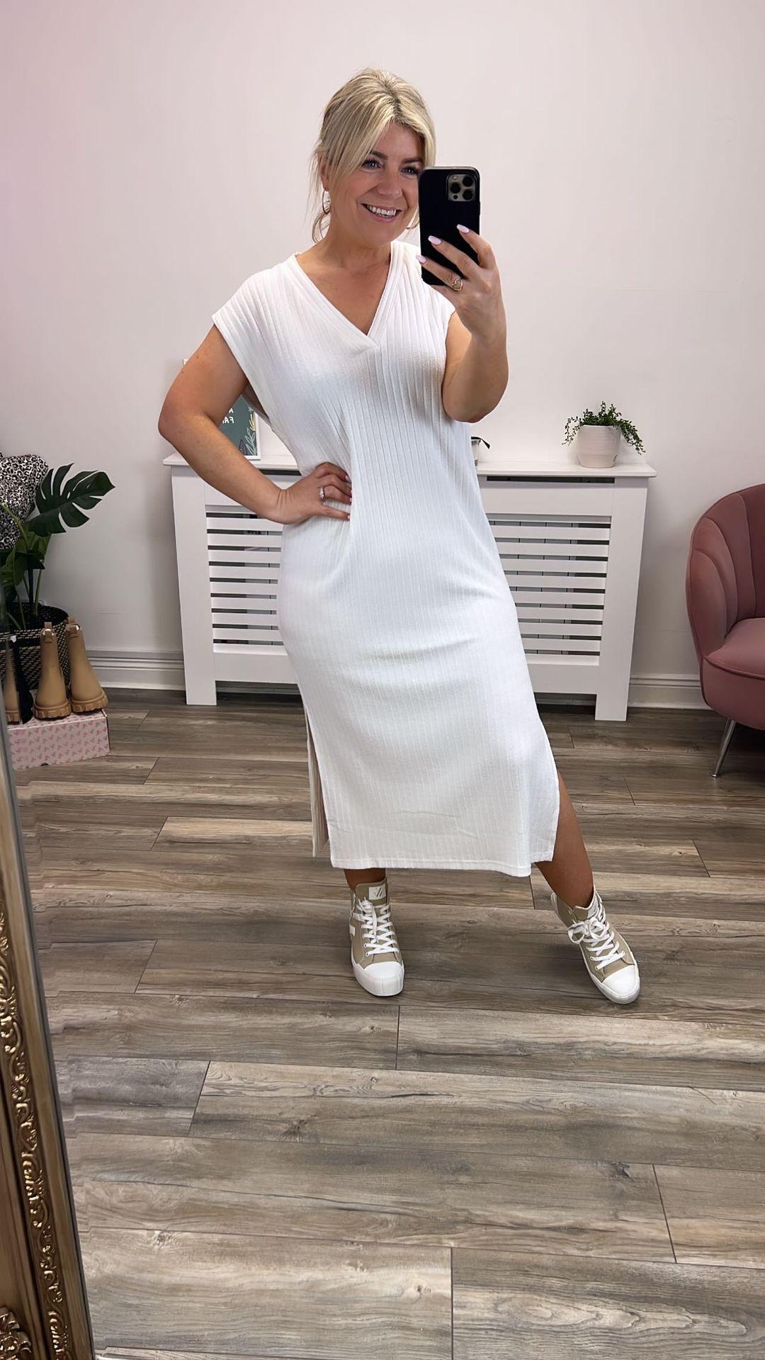 Jiavarna Dress (Cloud Dancer)