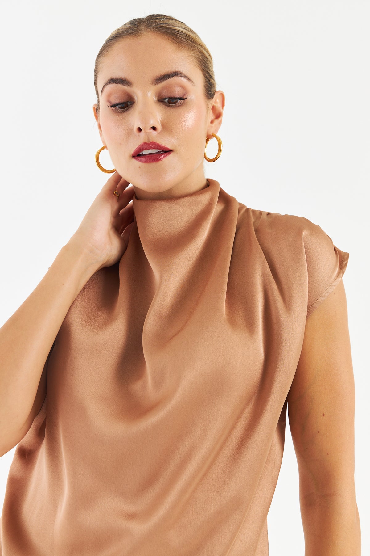 Lauren Sleeveless Blouse (Beige)