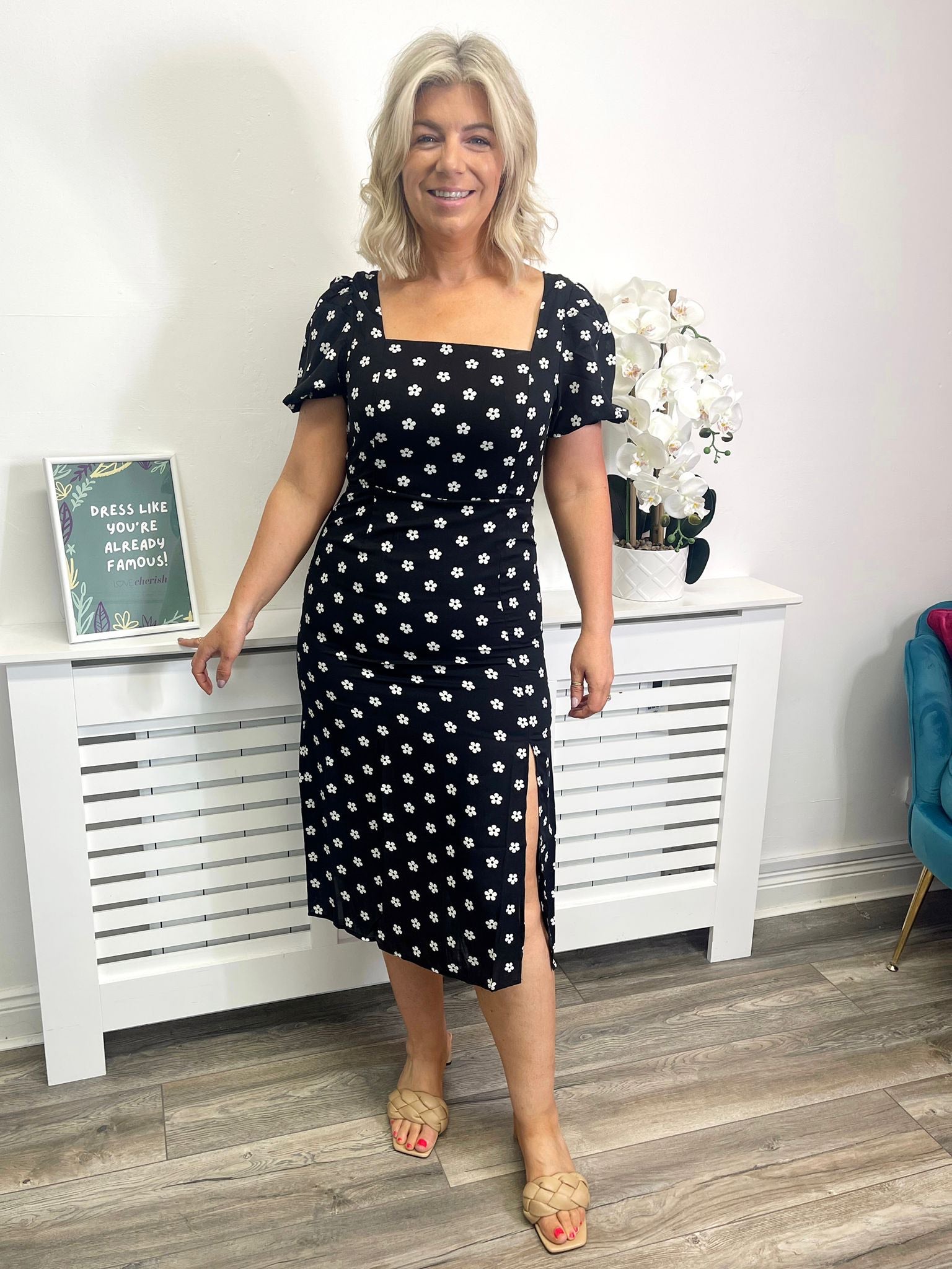 Sandy Midi Dress (Black)