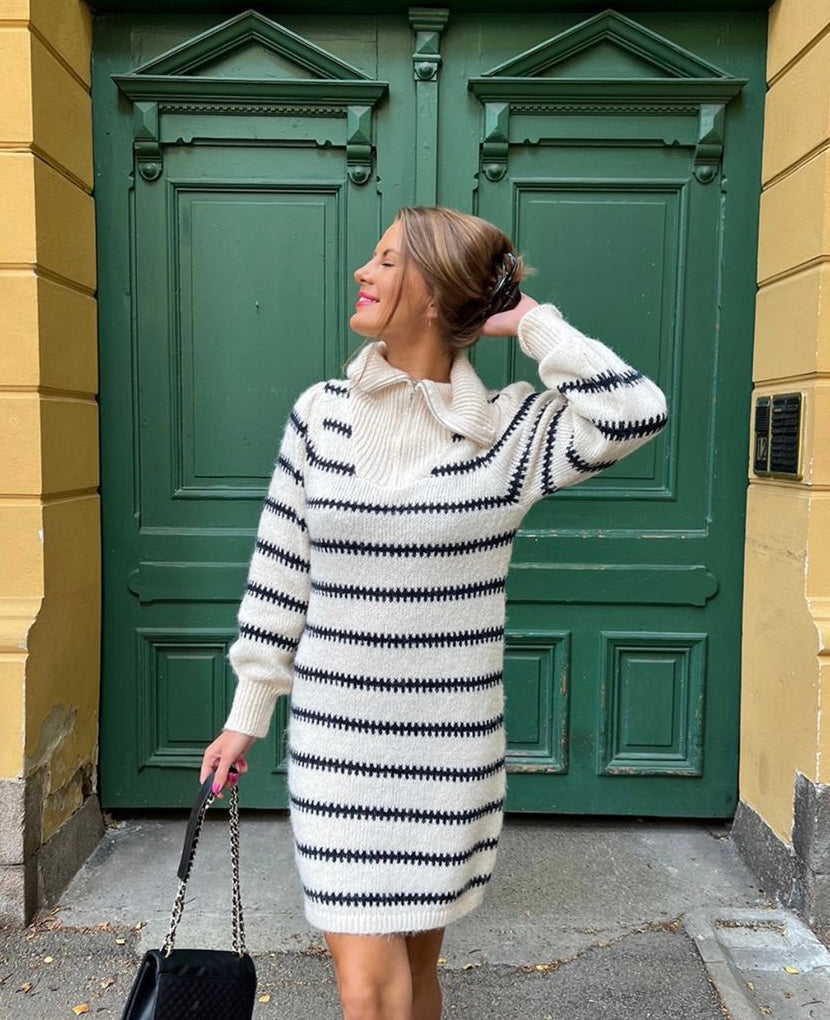 Nadine Half Zip Dress (Buttercream/Sky Captain)