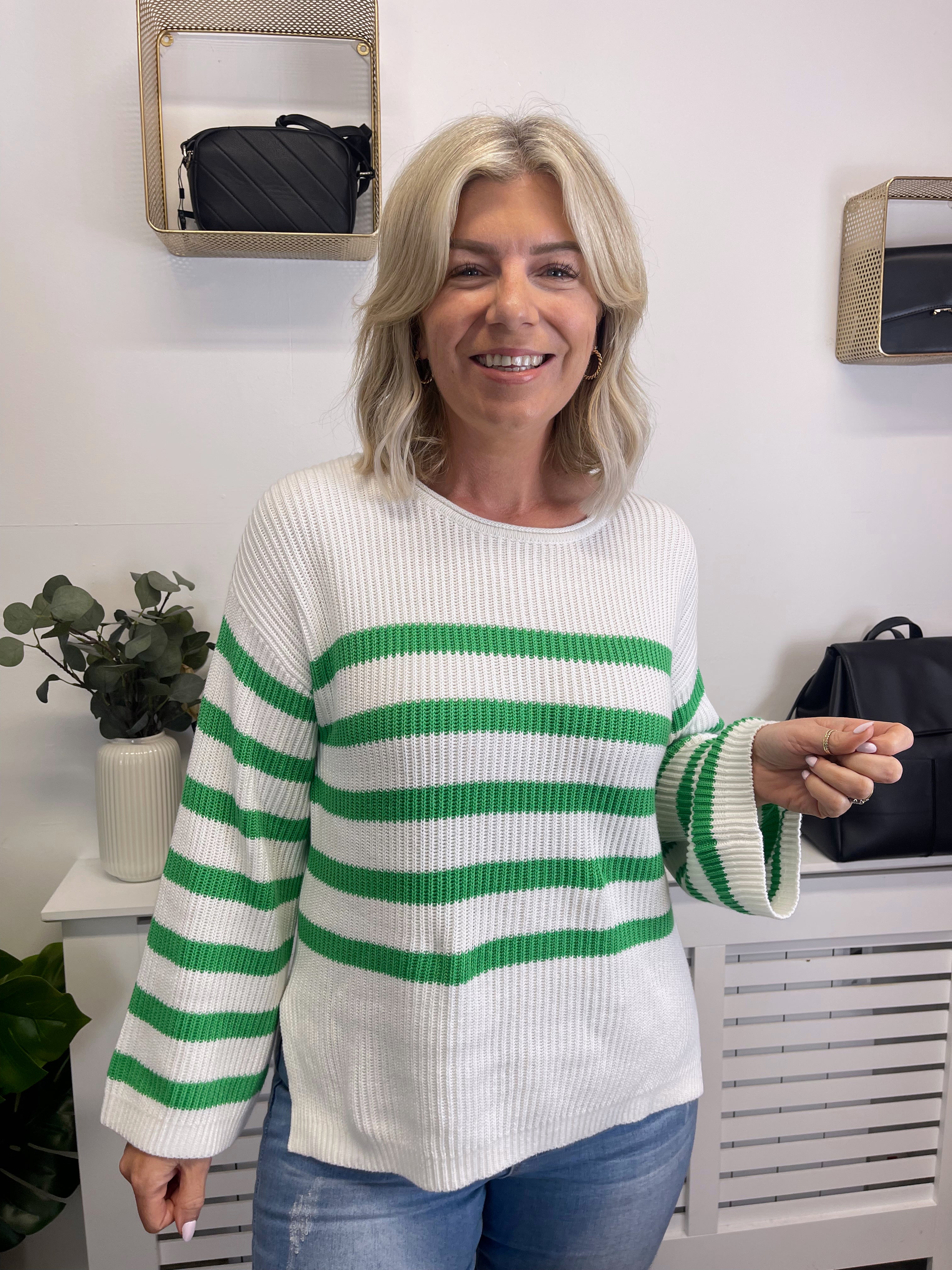 Viching Knit Top (Kelly Green)