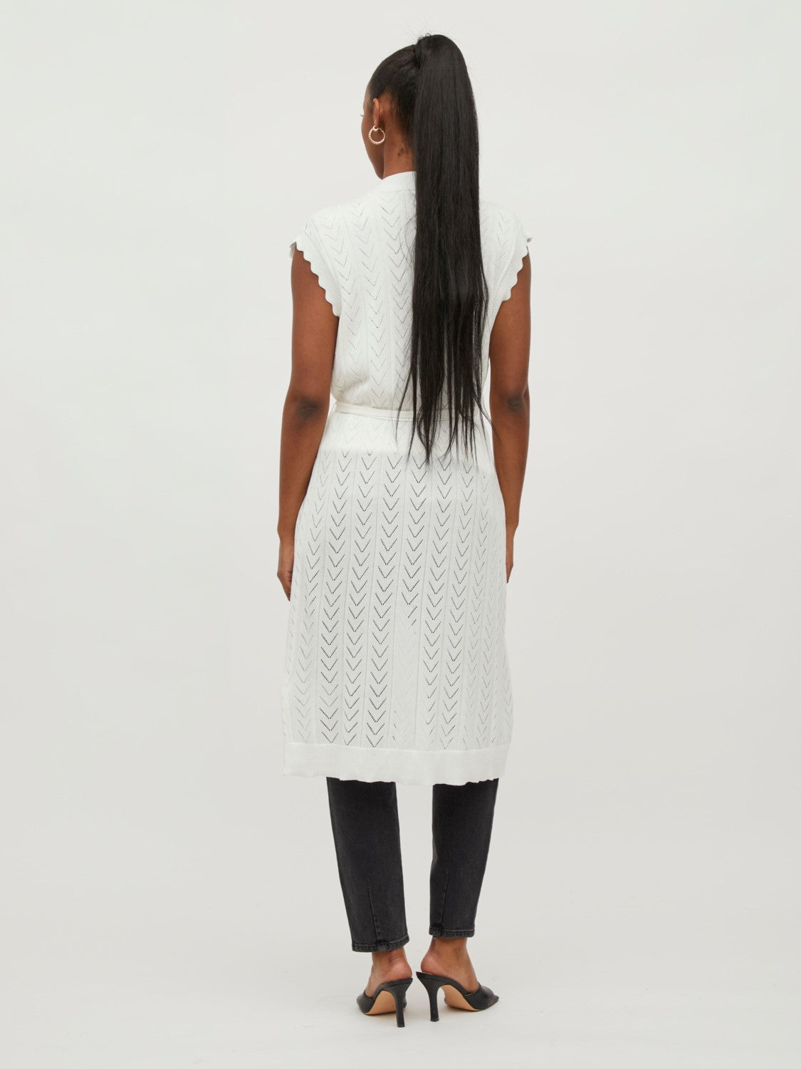 Shelley Long Knit Vest (White Alyssum)