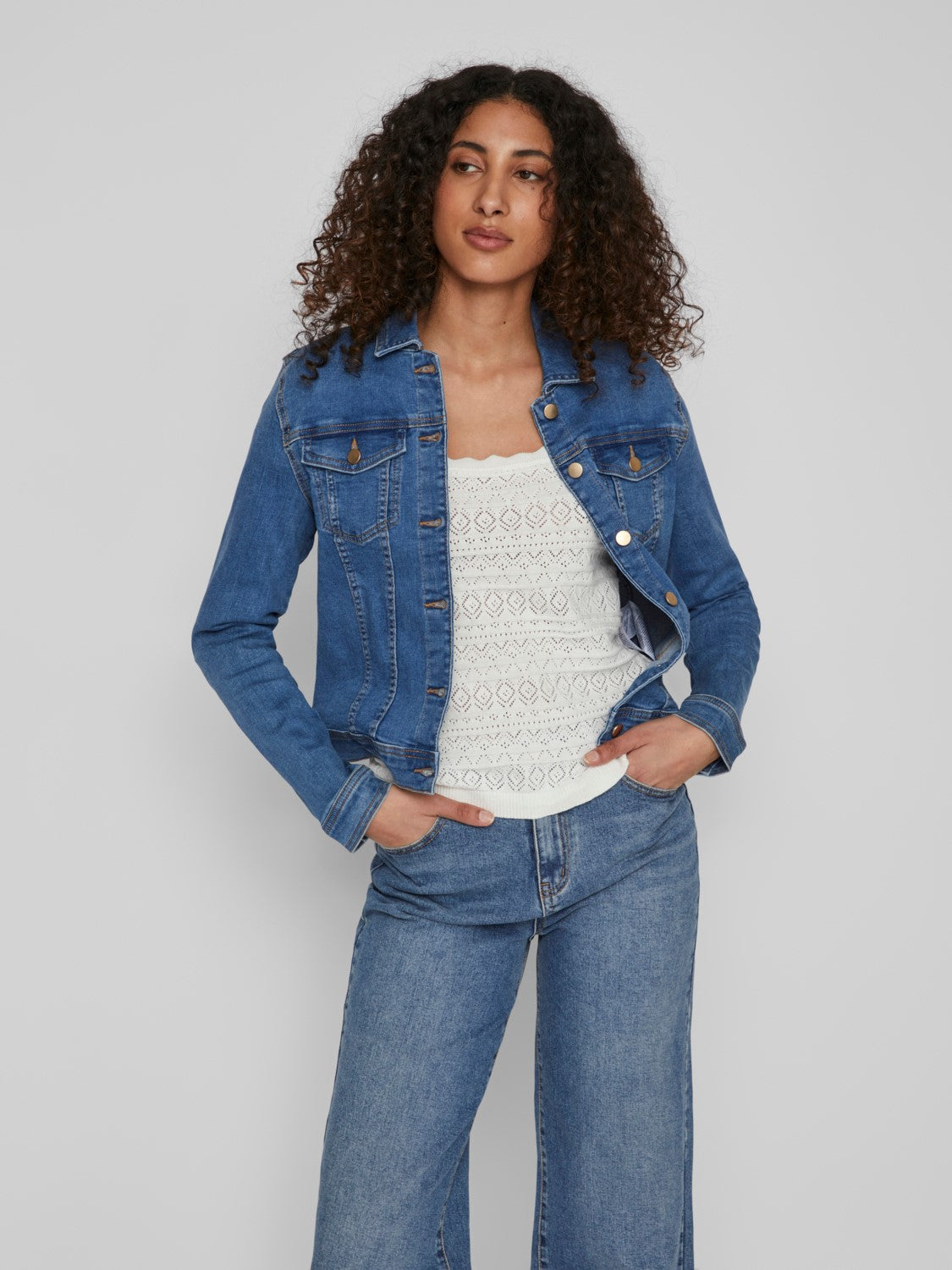 VINEED DENIM JACKET (MEDIUM BLUE)