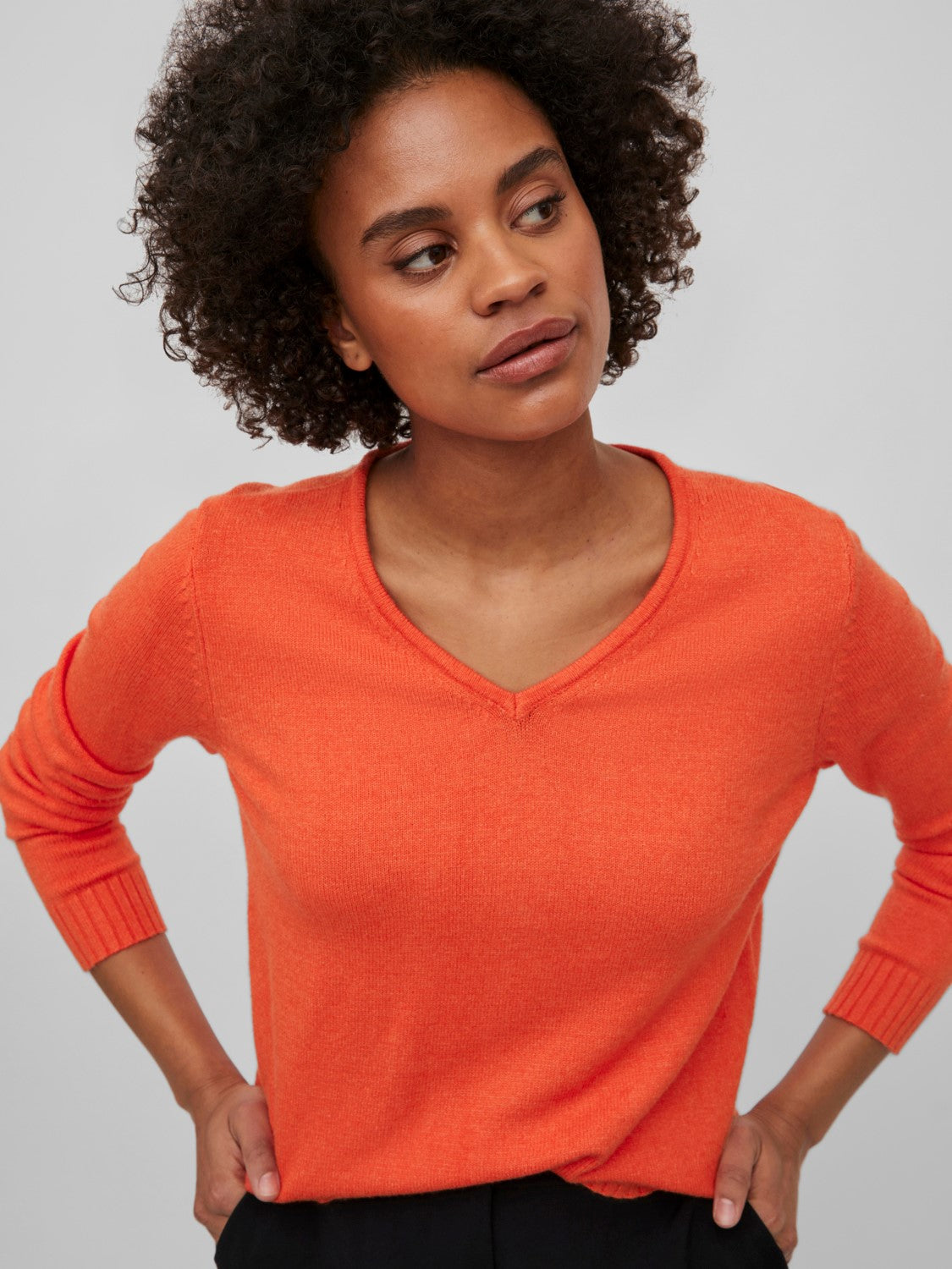 Miela V-Neck Jumper (Tigerlily DARK MELANGE)