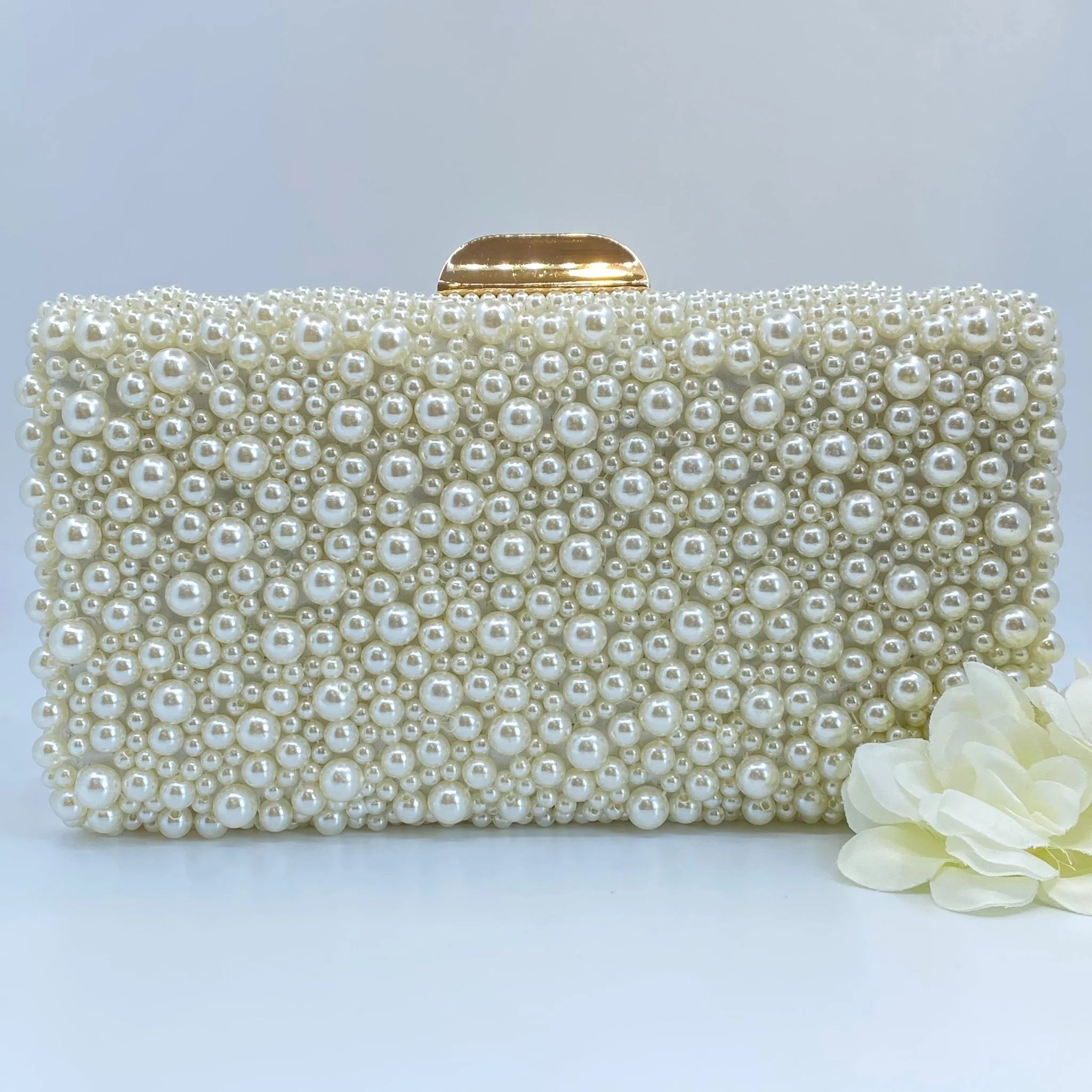 SALLY PEARL CLUTCH (GOLD)