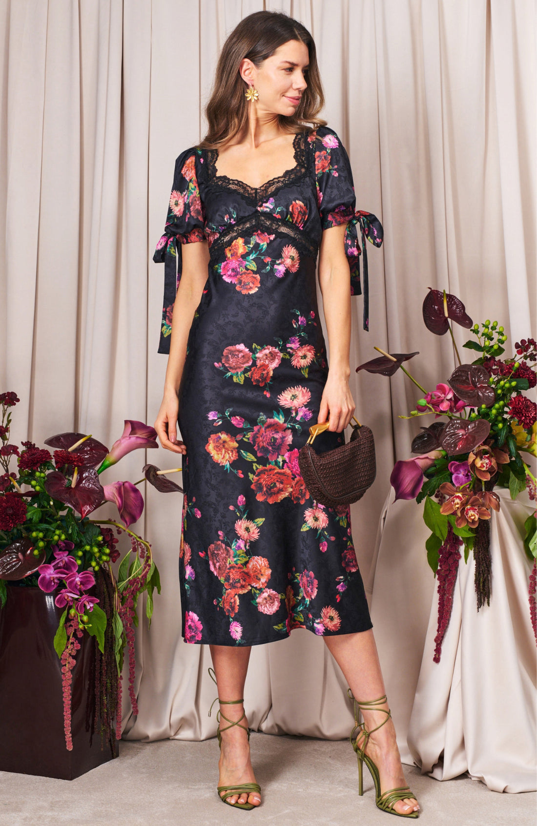 The Tanya Midi Dress (Black)