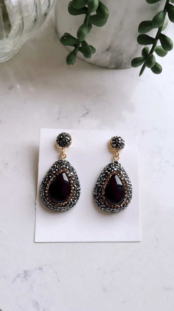 Black Onyx Crystal Drop Earrings (Gold)