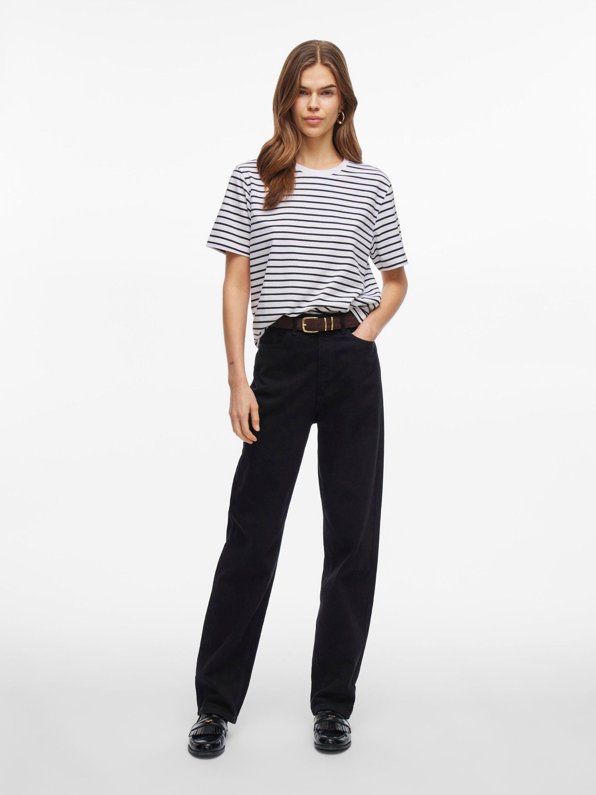 Norah T-Shirt (Black Beauty)