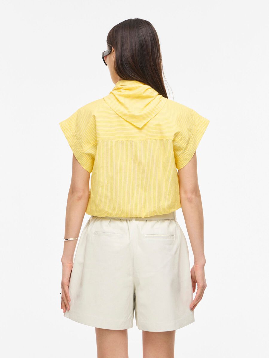 Veda Sleeveless Shirt (Freesia/Cloud Dancer)