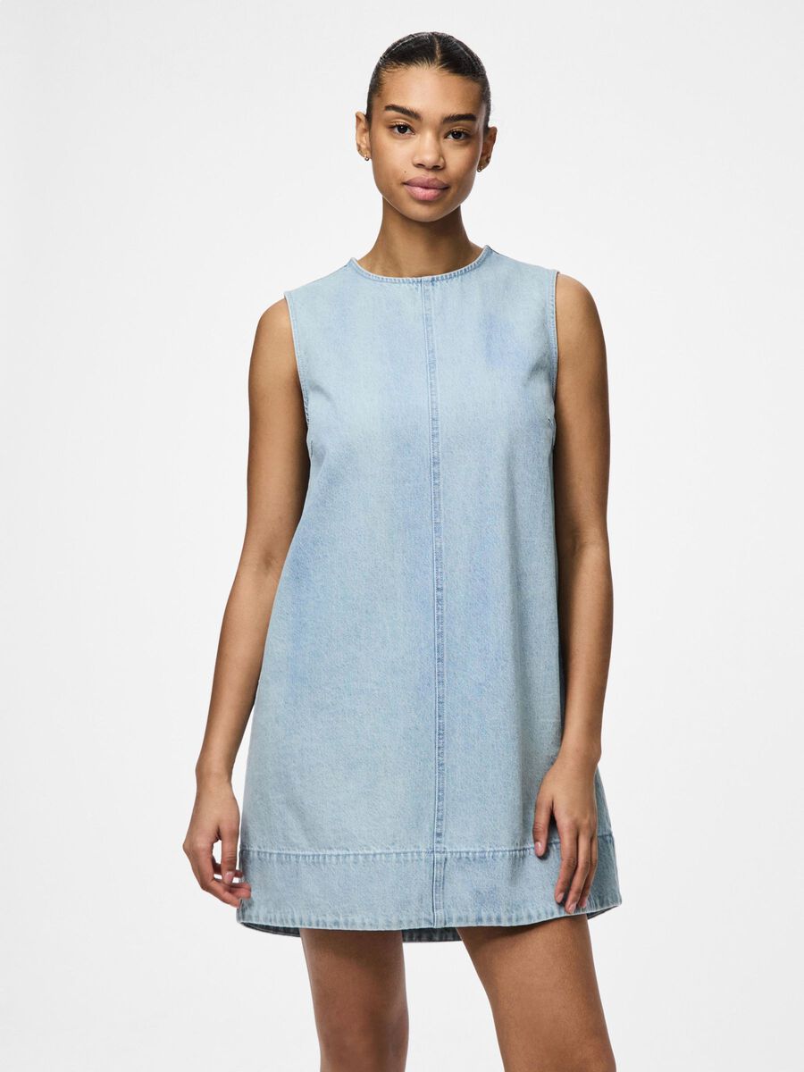 Flora Denim Dress (Light Blue)