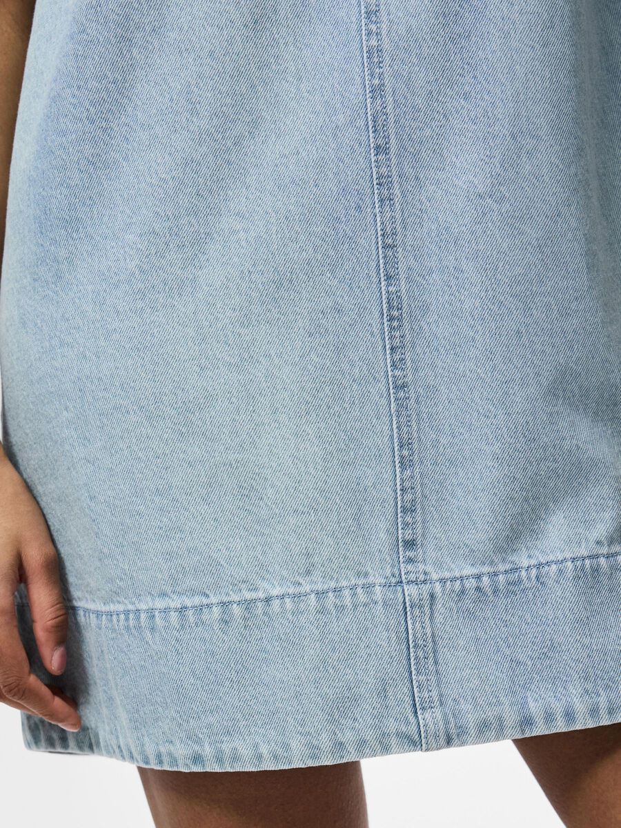 Flora Denim Dress (Light Blue)