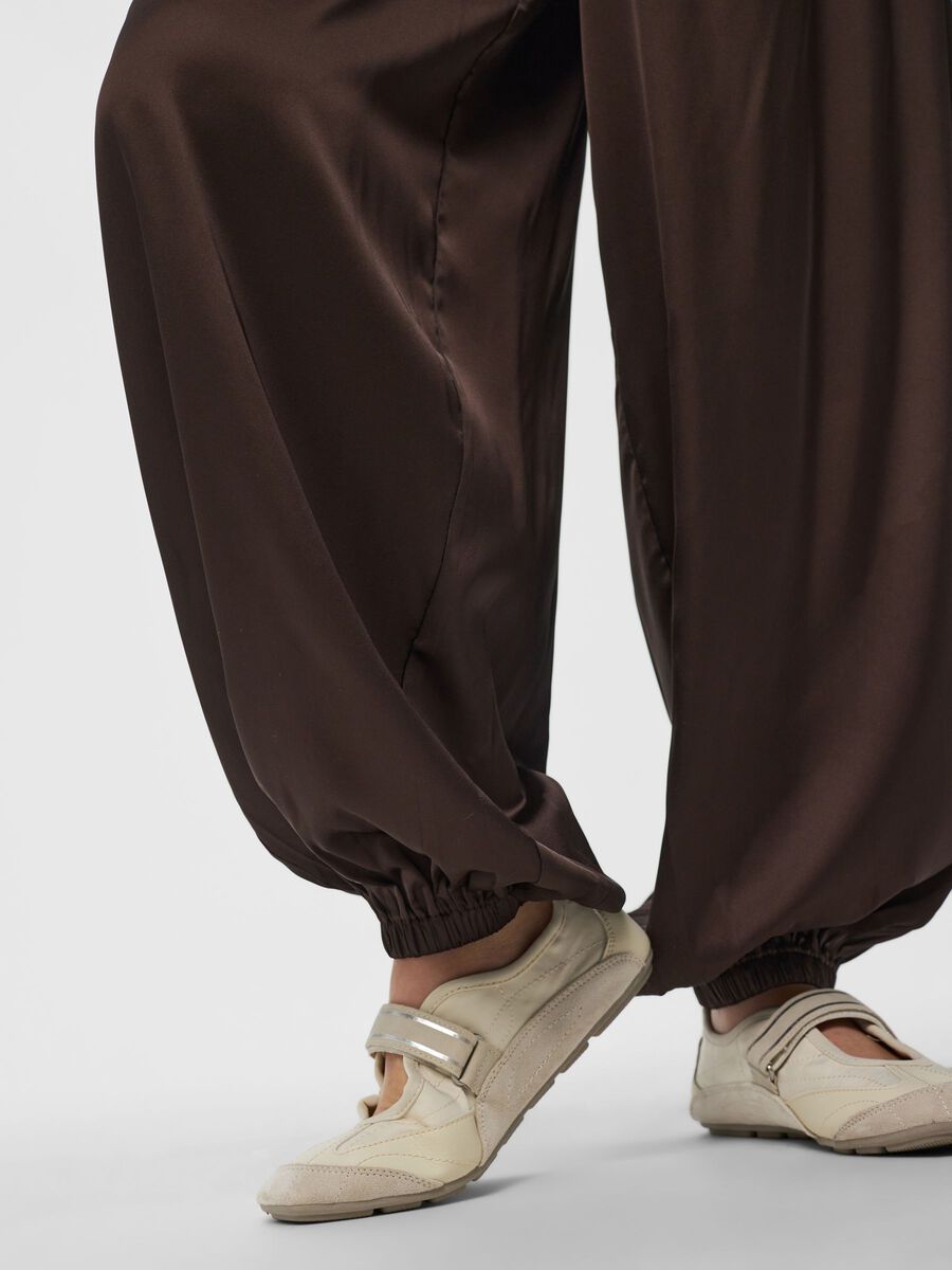 Festa Satin Balloon Pants (Hot Fudge)