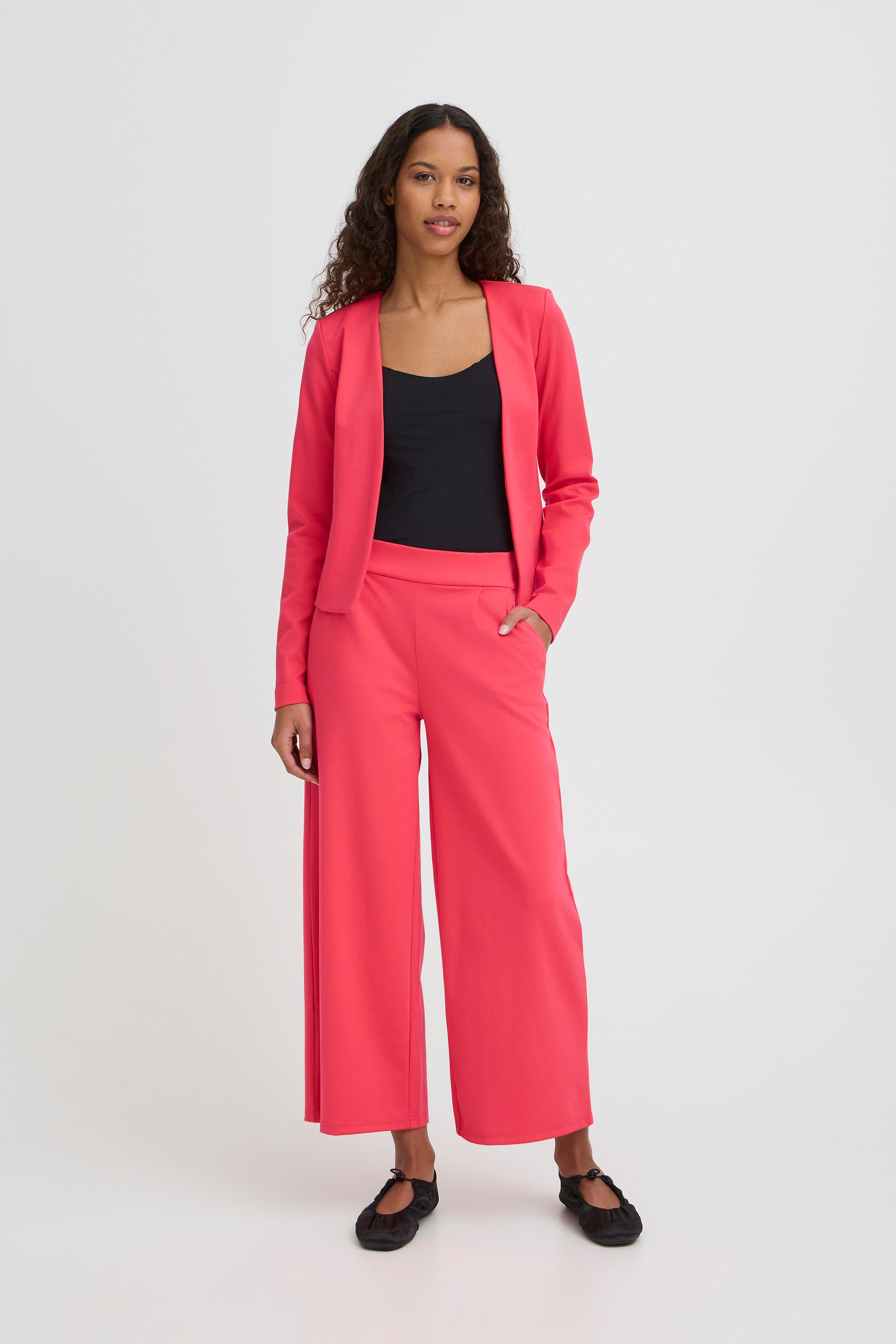 Kate Cropped Wide Leg Pants (Teaberry)